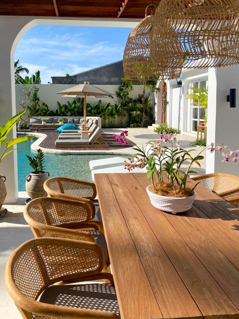 Three-Bedroom Villa - Photo 13