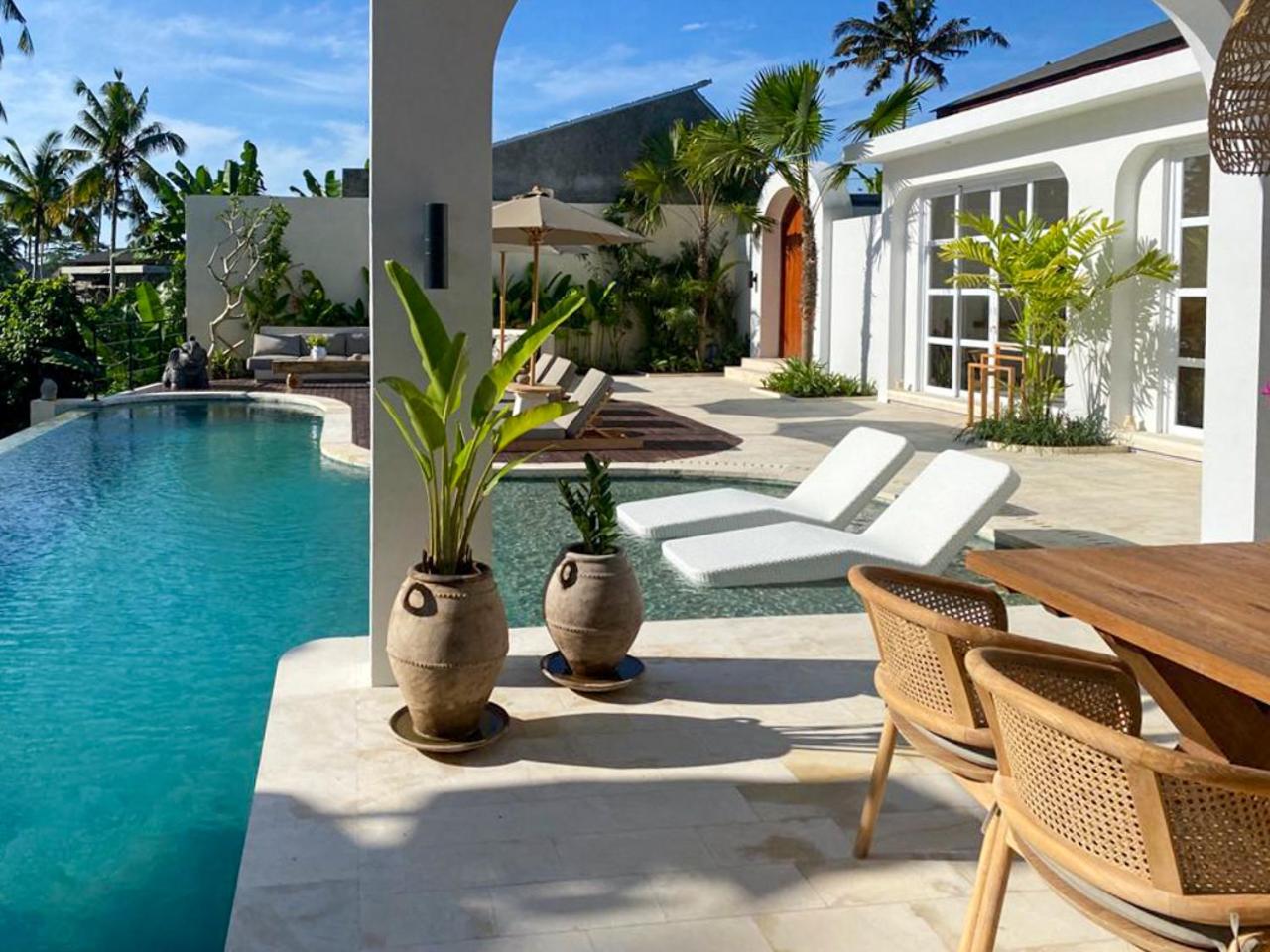 Three-Bedroom Villa - Photo 38