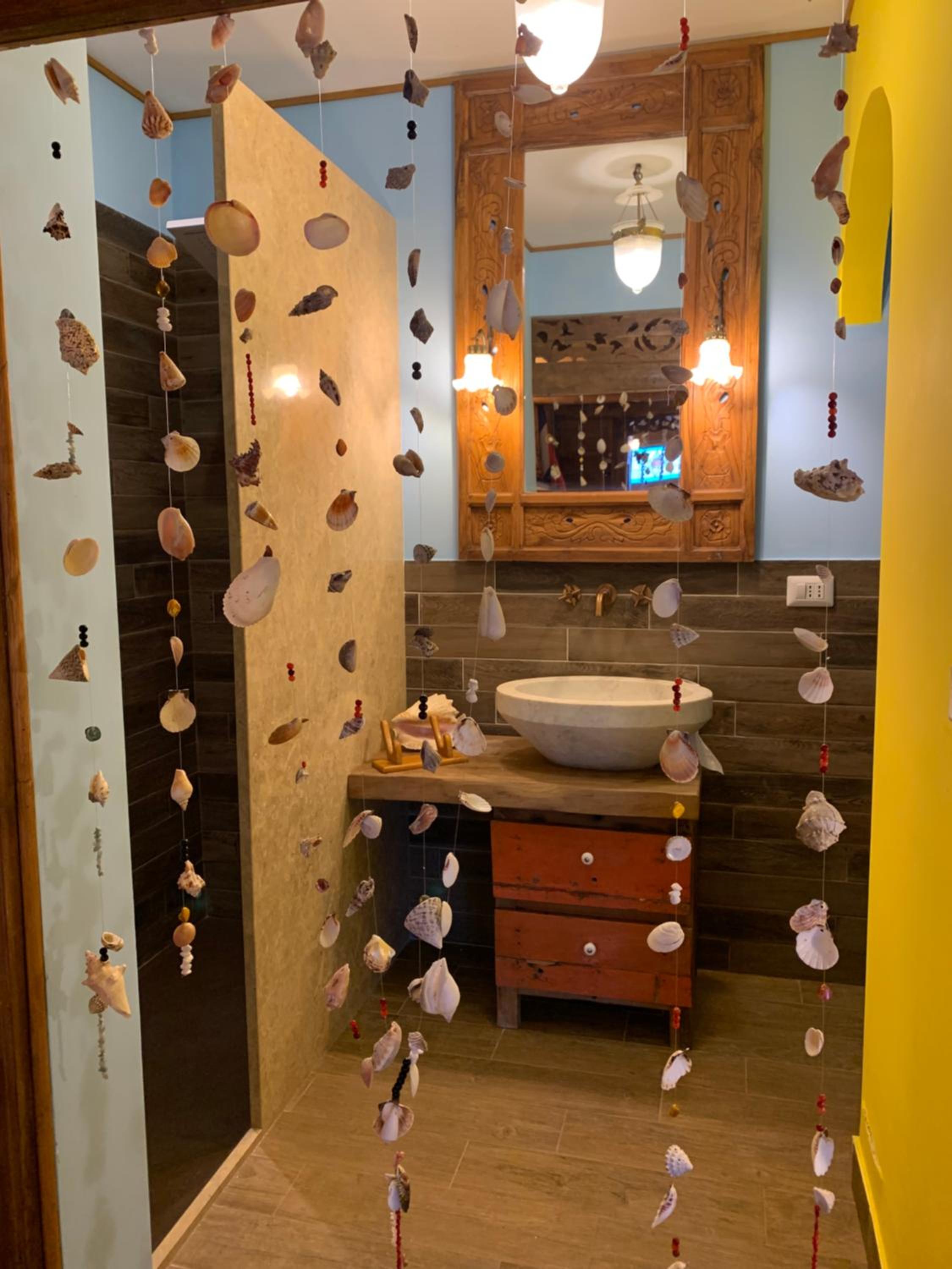 Suite with Spa Bath - Photo 15