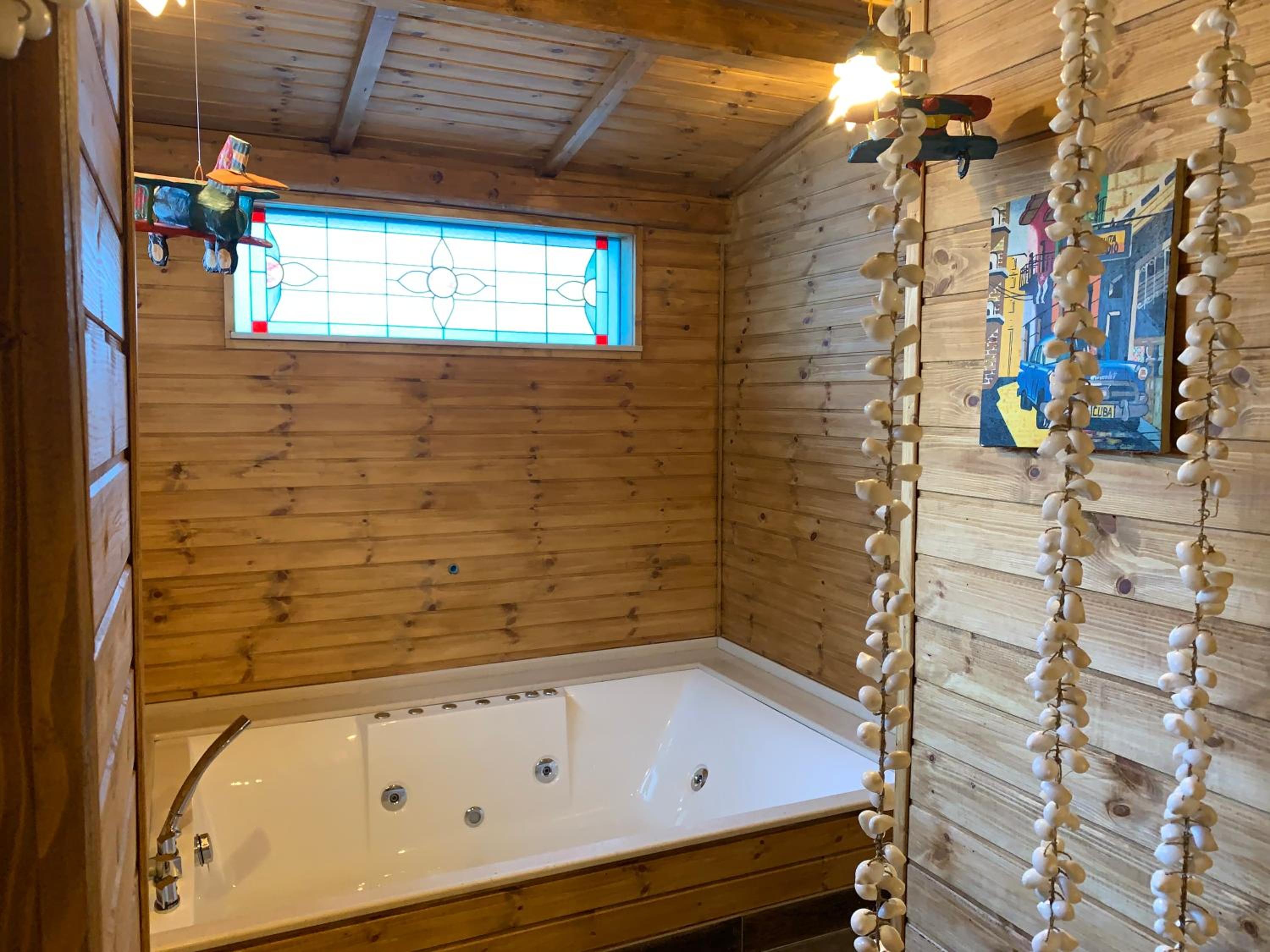 Suite with Spa Bath - Photo 17