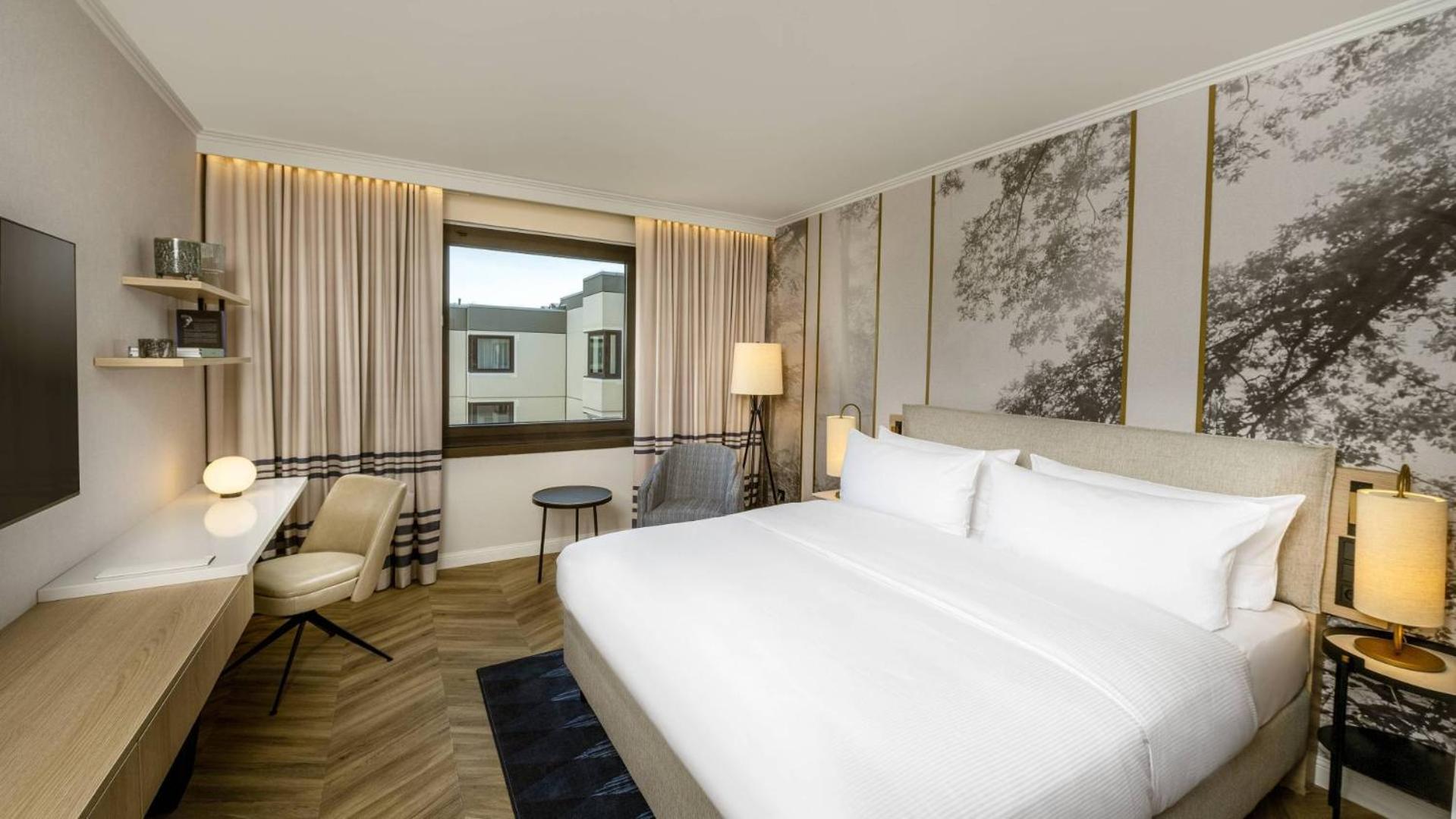 King Guest Room