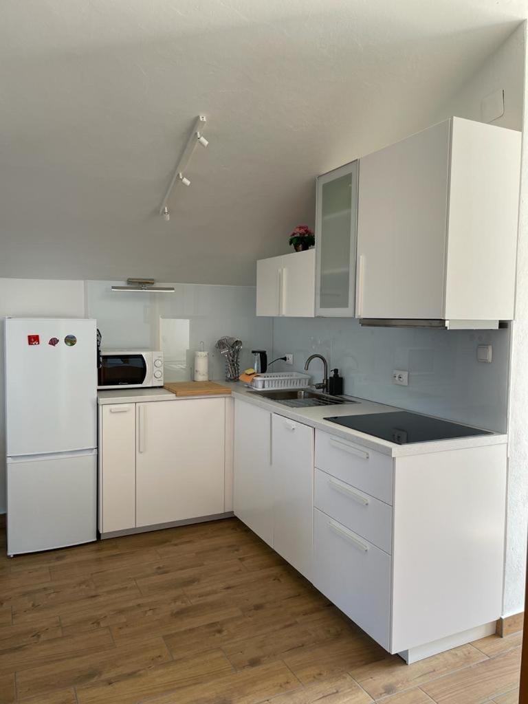 Two-Bedroom Apartment photo 2