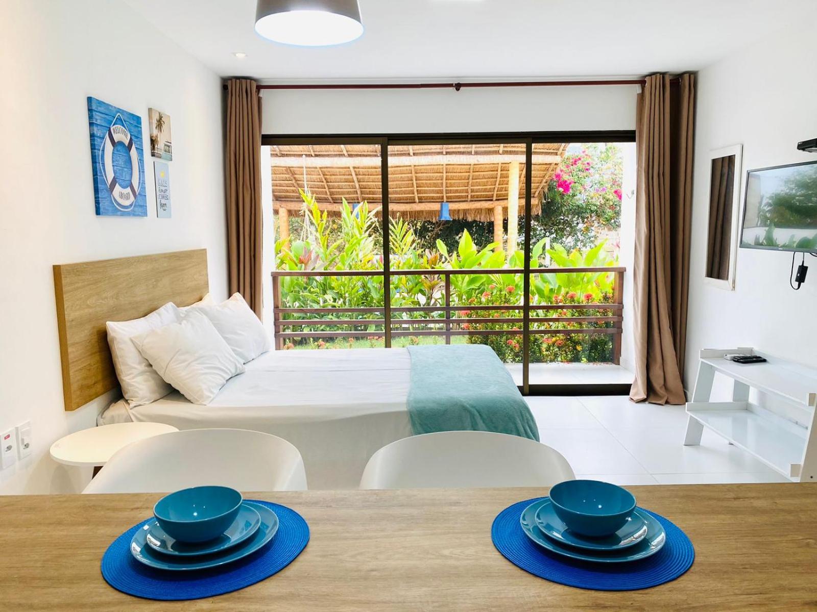 Queen Room with Balcony photo 1