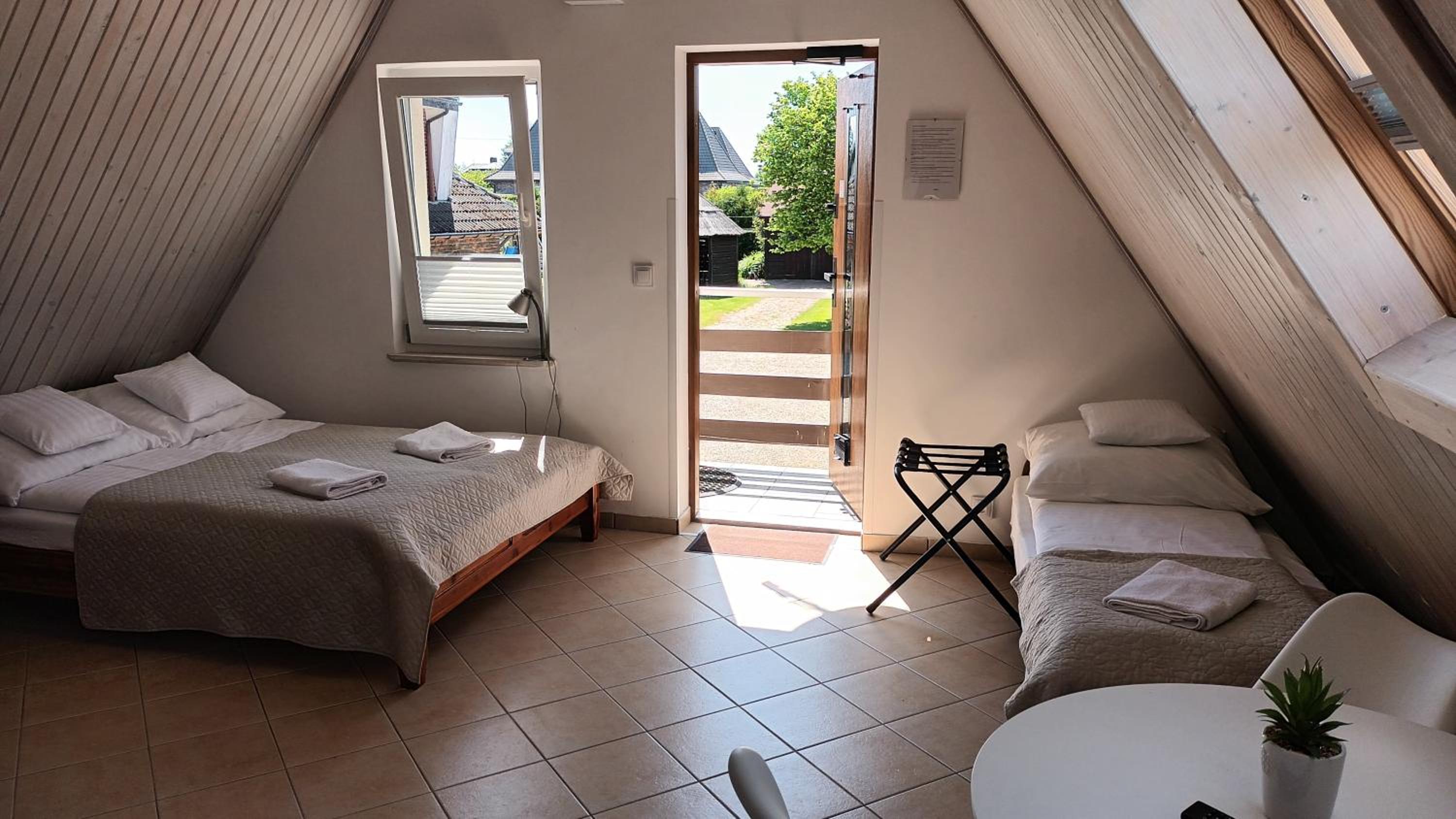 Deluxe Quadruple Room - Photo 1