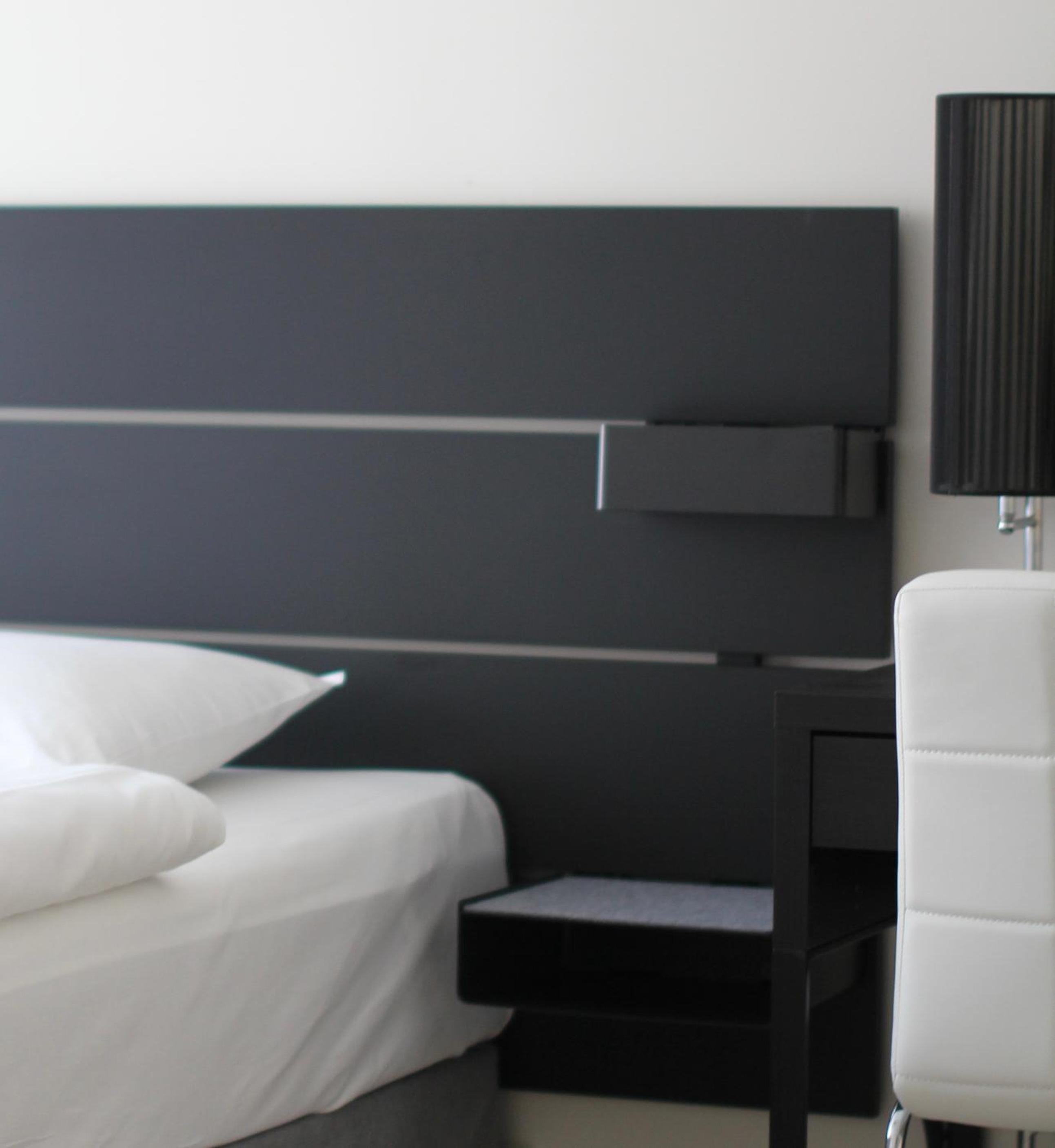 Deluxe Twin Room photo 3