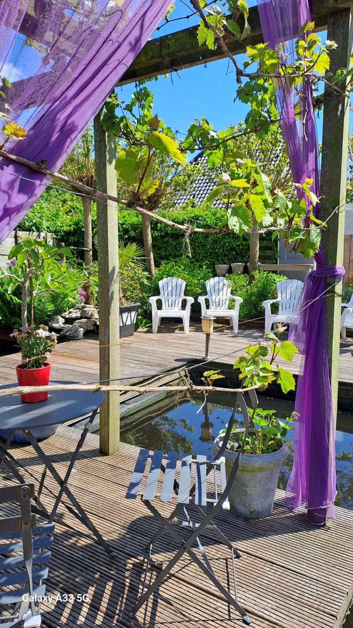 Deluxe Double or Twin Room with Garden View photo 2