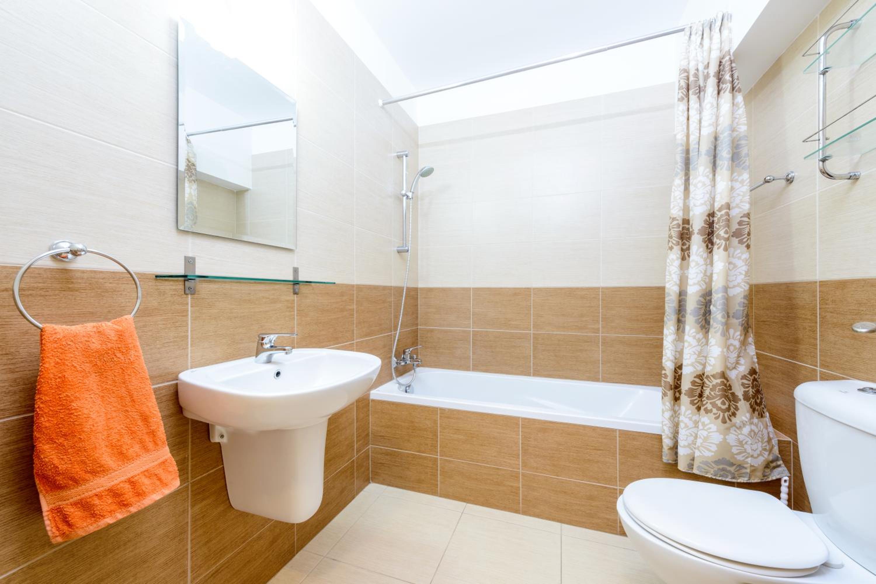 One-Bedroom Apartment with Balcony photo 2