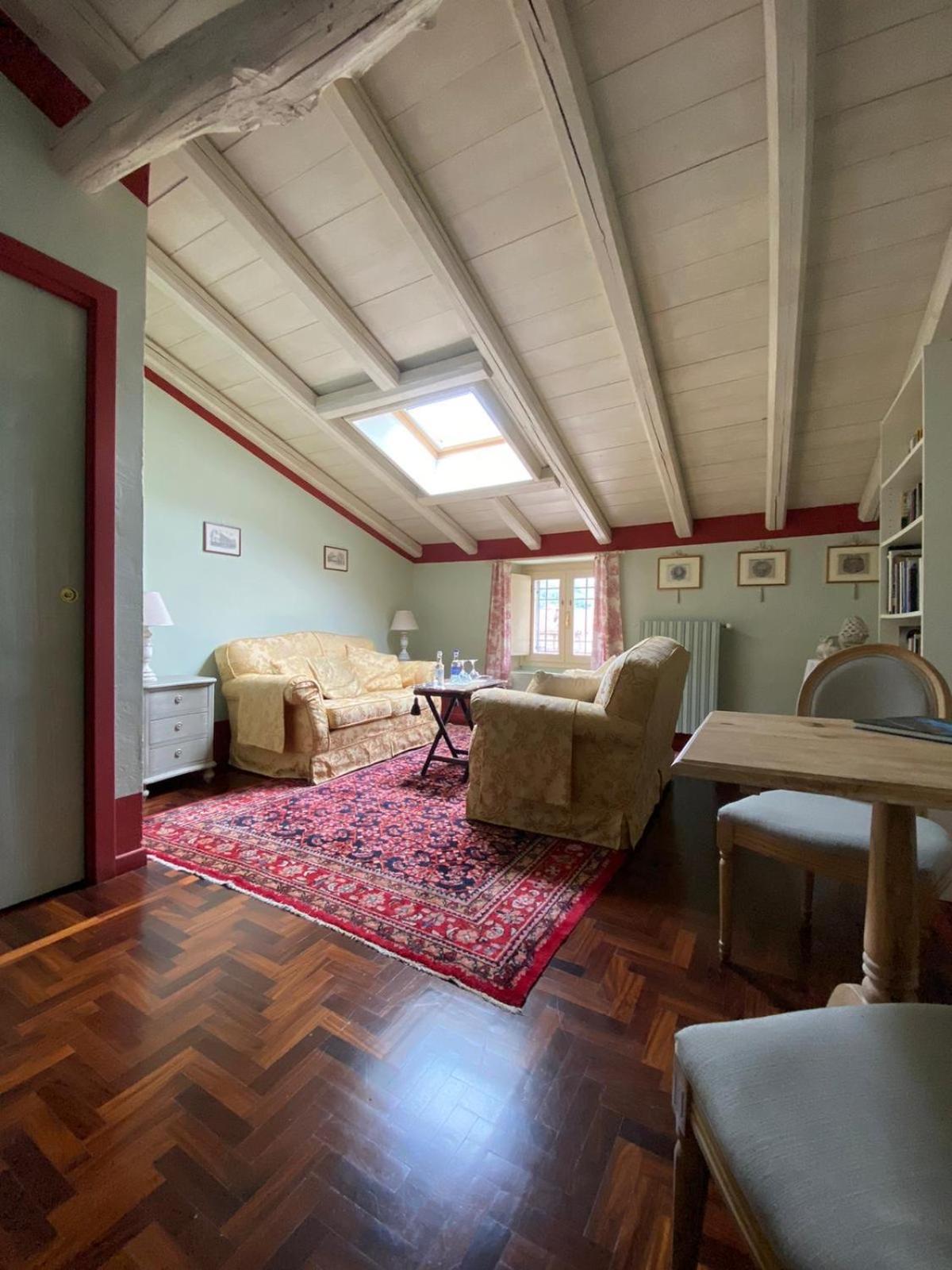 Suite With Mountain View