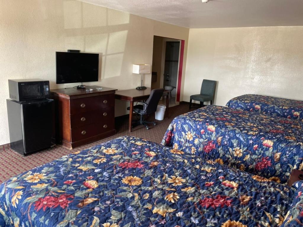 Standard Triple Room - Photo 3