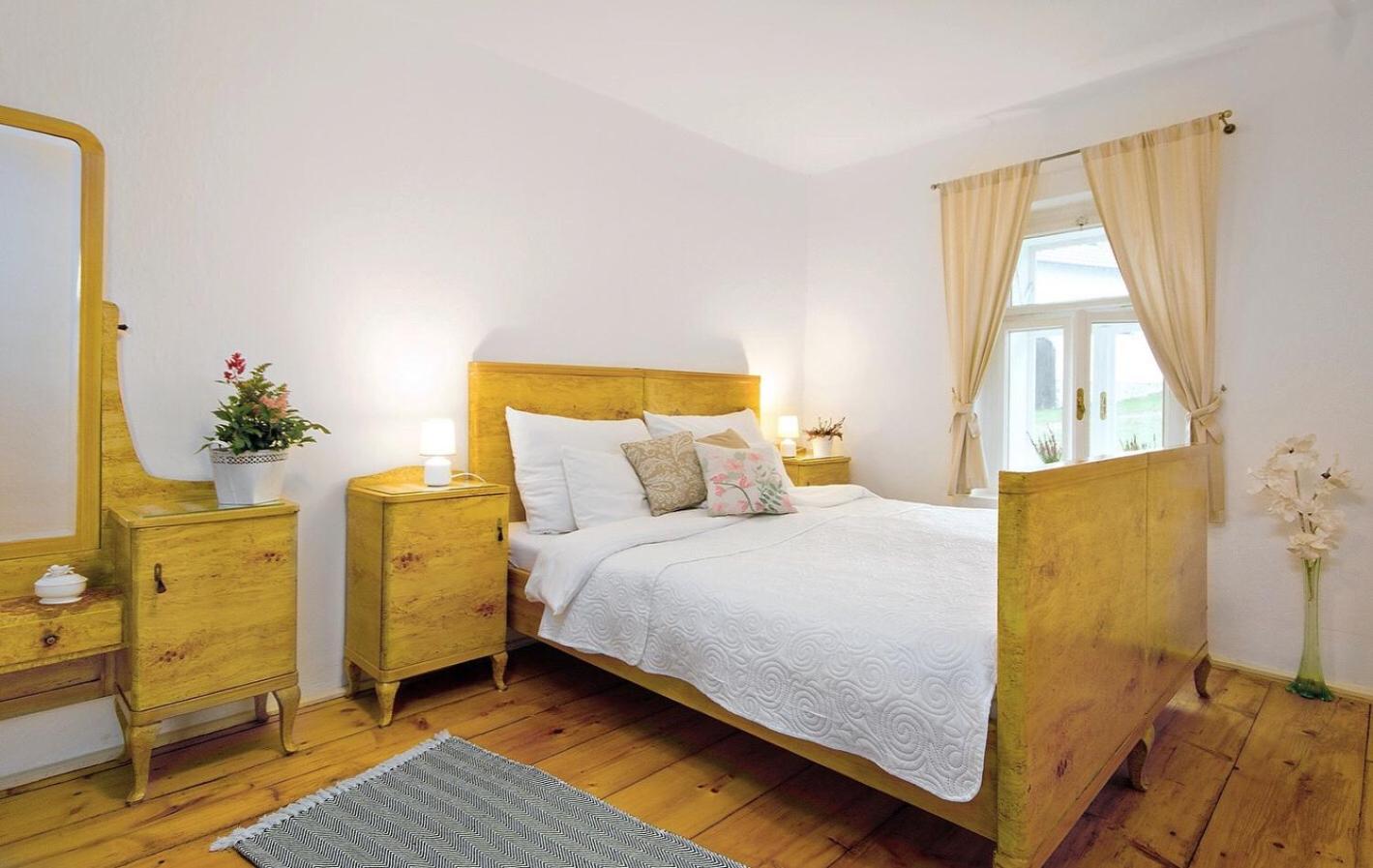 Two-Bedroom Apartment with Garden View photo 1