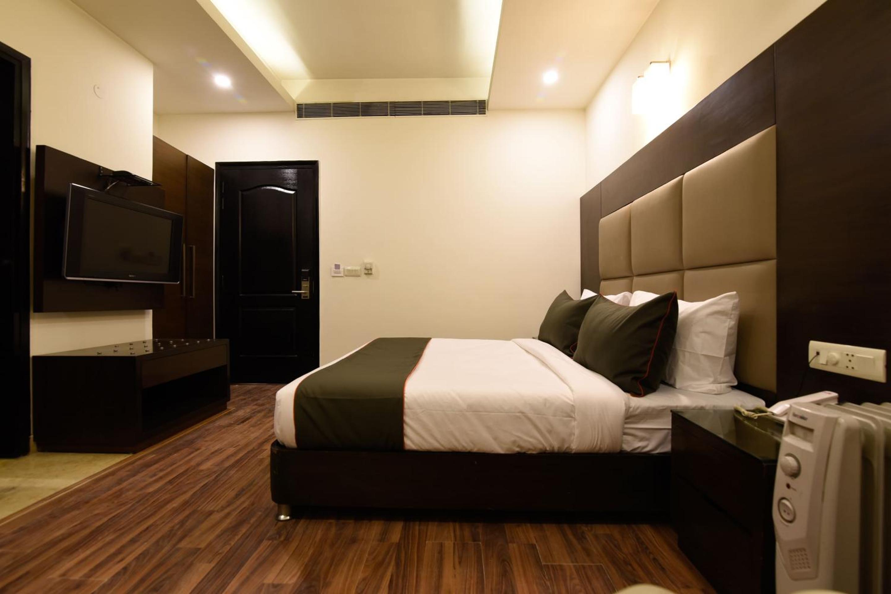 Classic Triple Room photo 1