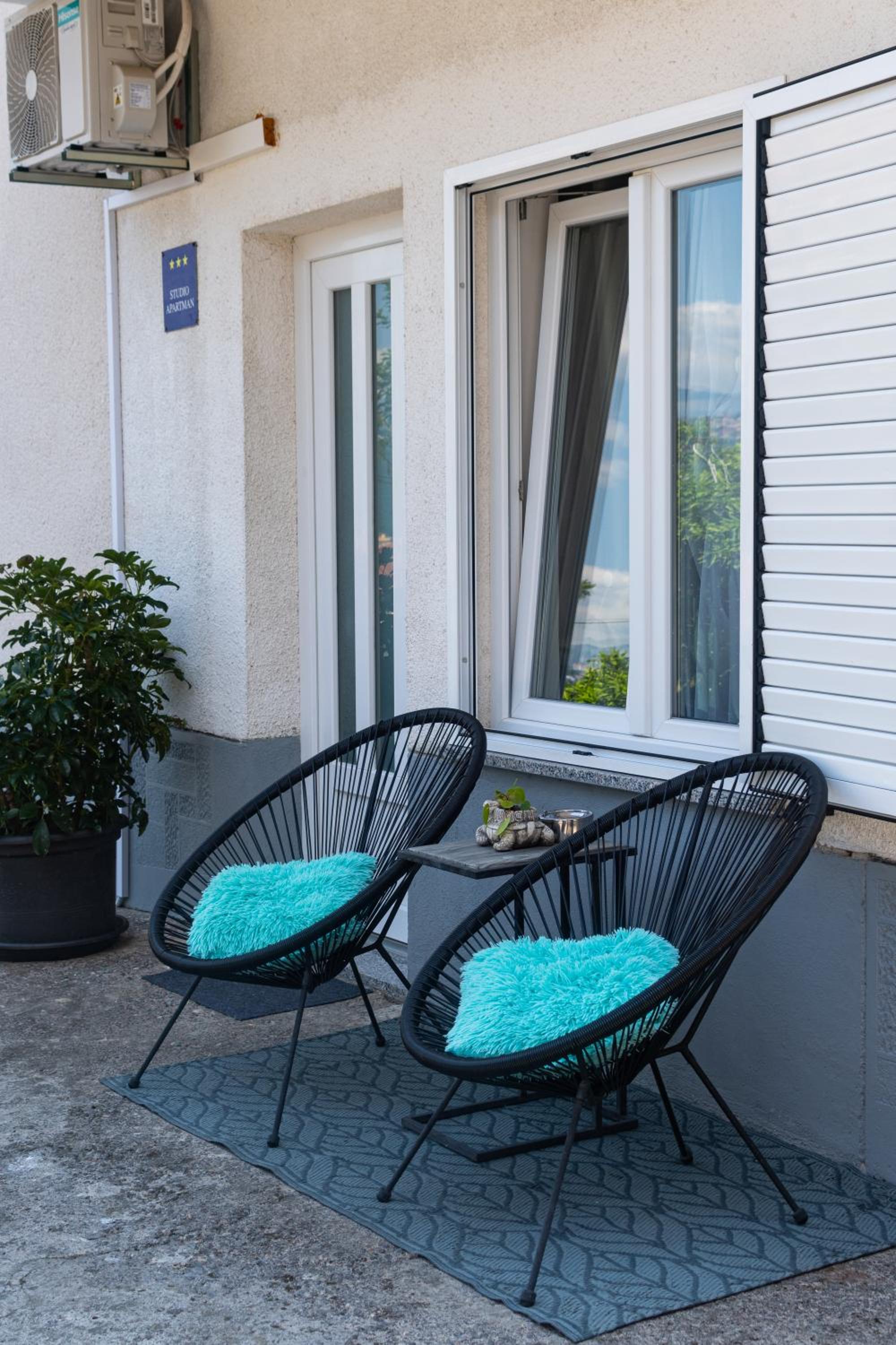 Studio with Terrace - Photo 45