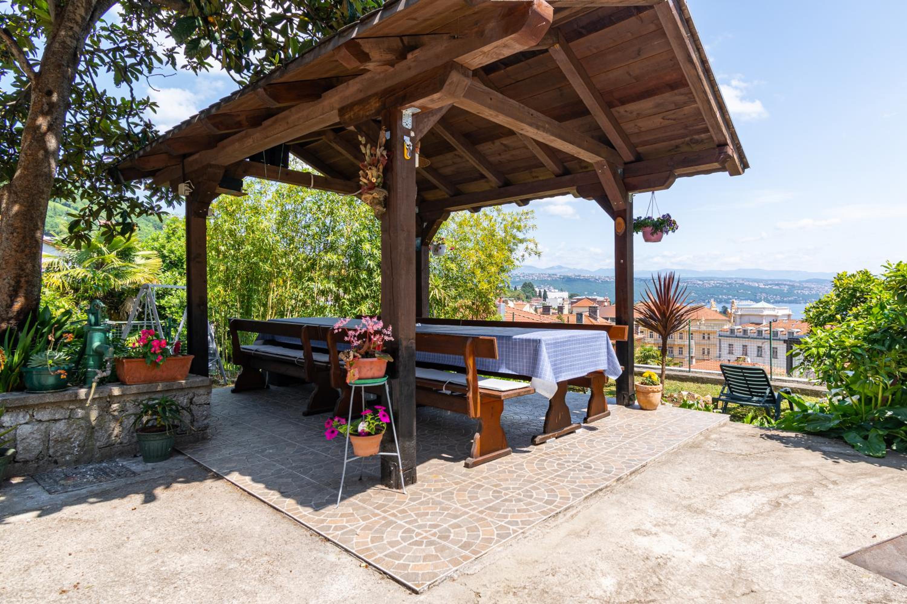 Studio with Terrace - Photo 11