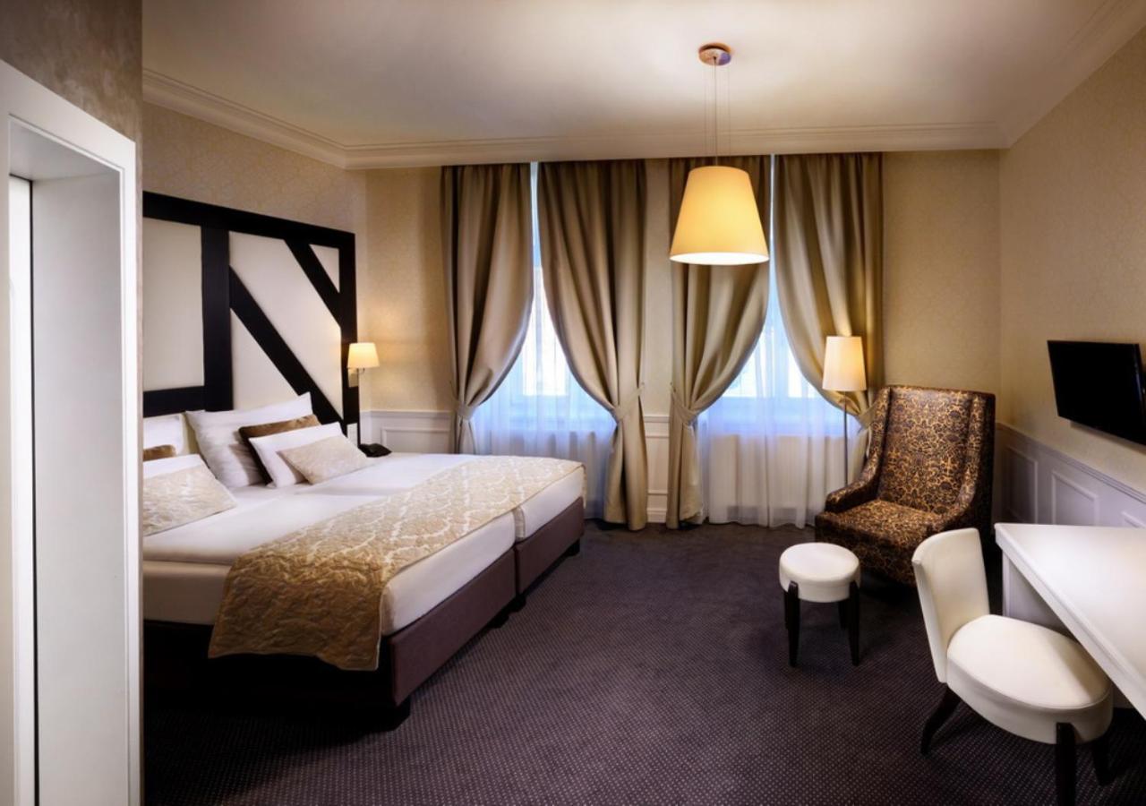Standard Room photo 1