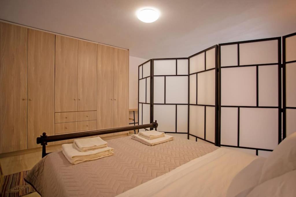 One-Bedroom House photo 3