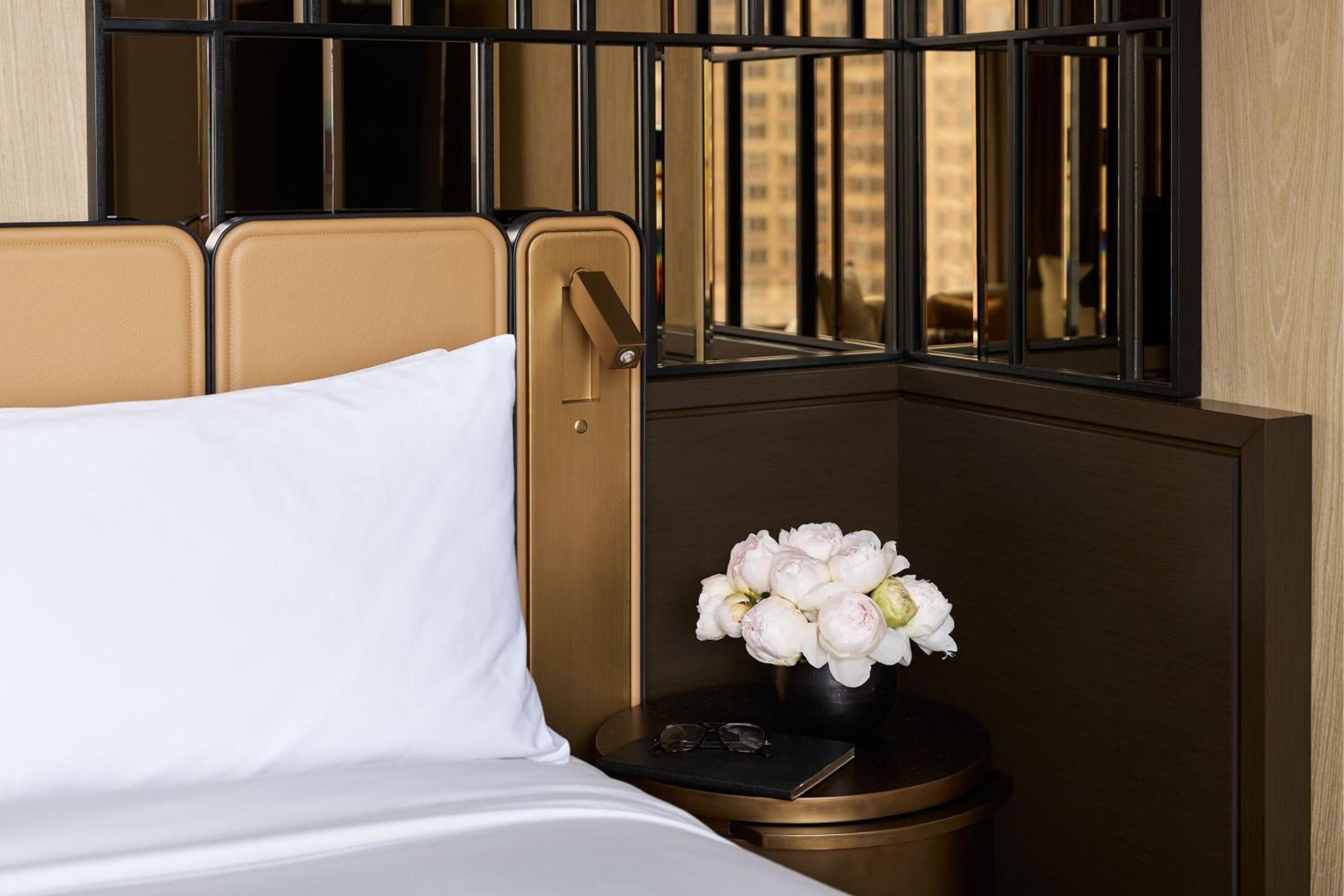 Superior King Room - Hearing Accessible/Low Floor