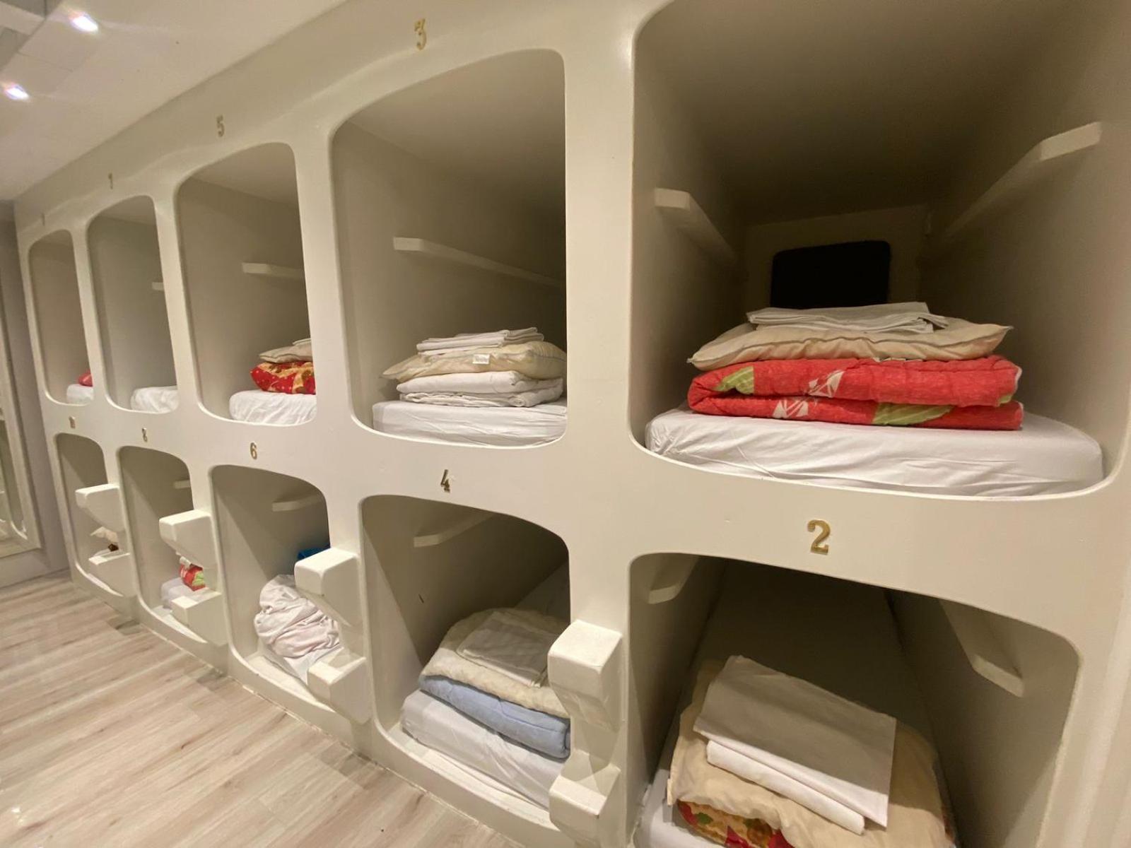 Single Bed in Mixed Dormitory Room photo 2