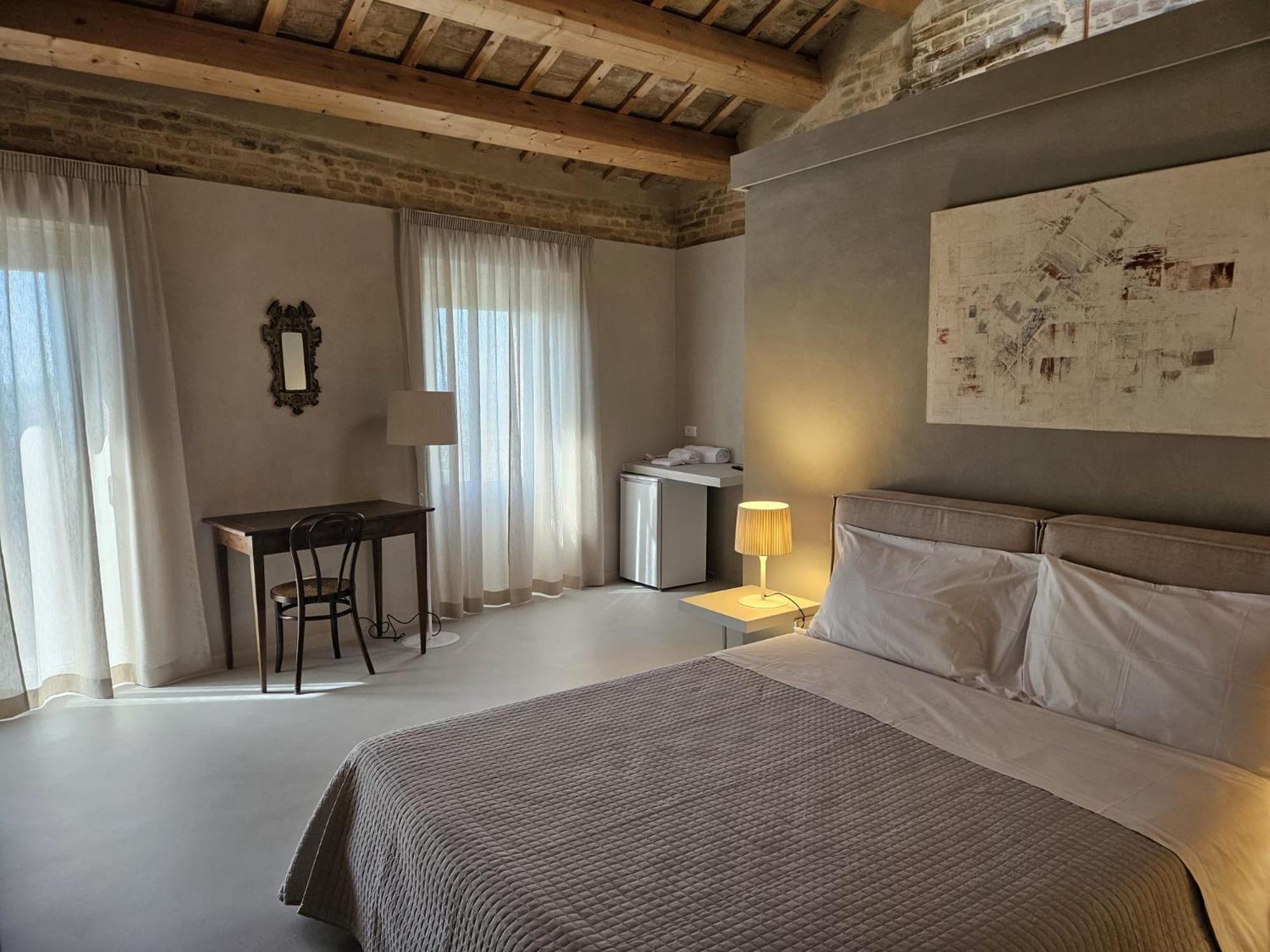 Deluxe Double Room with Sea View photo 1