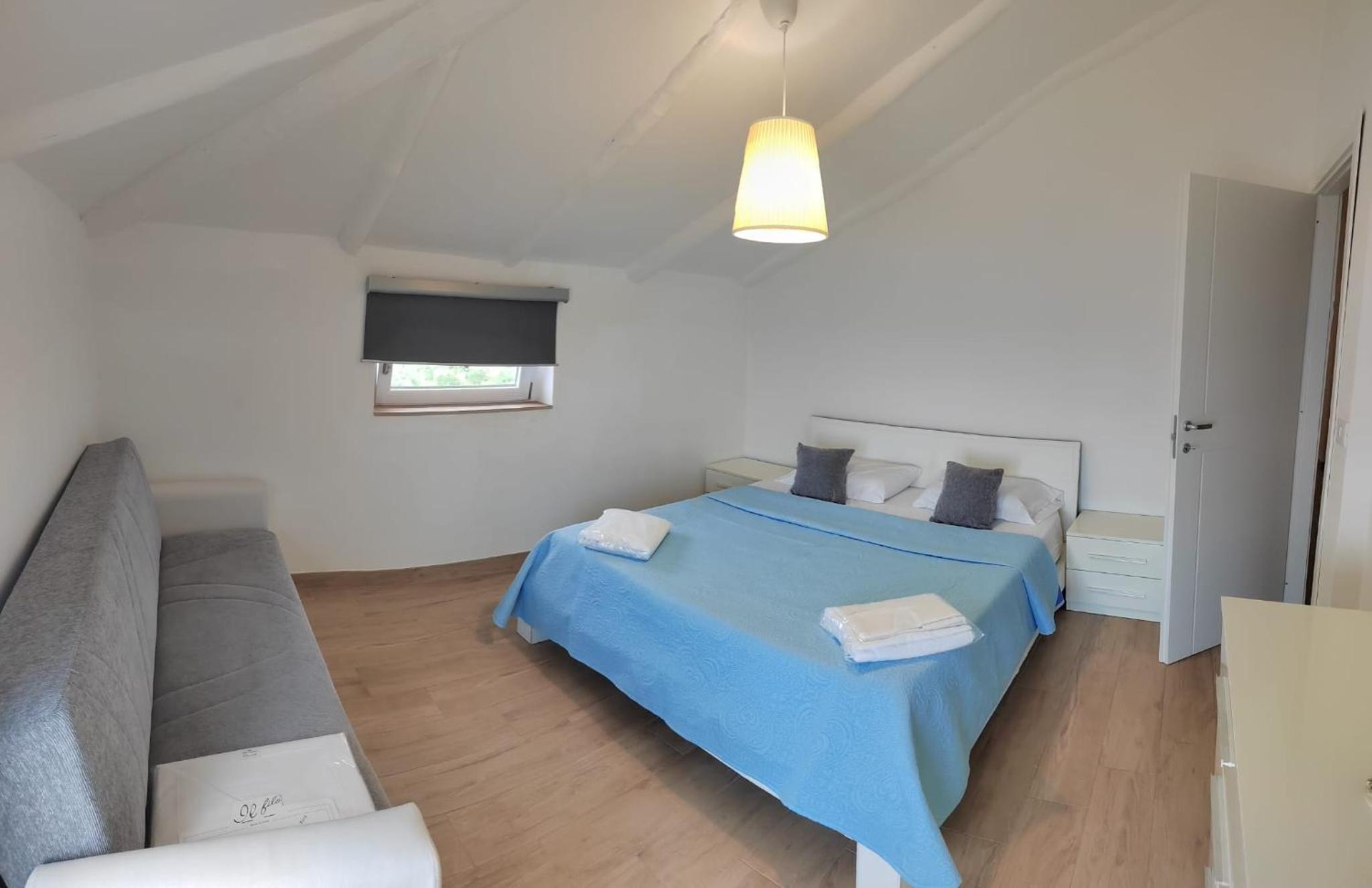 Apartment with Sea View - Photo 23