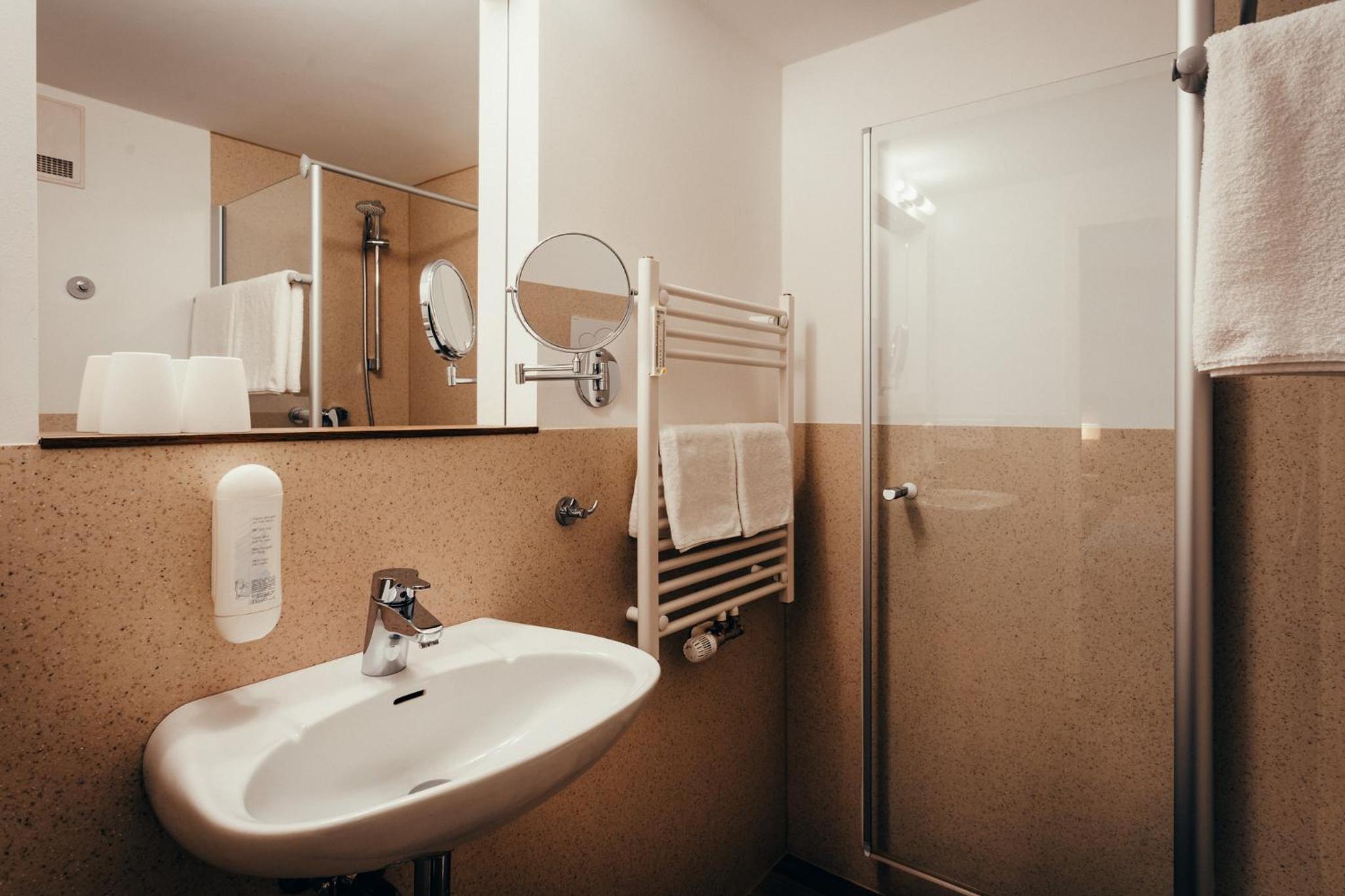 Superior Double Room - Photo 13