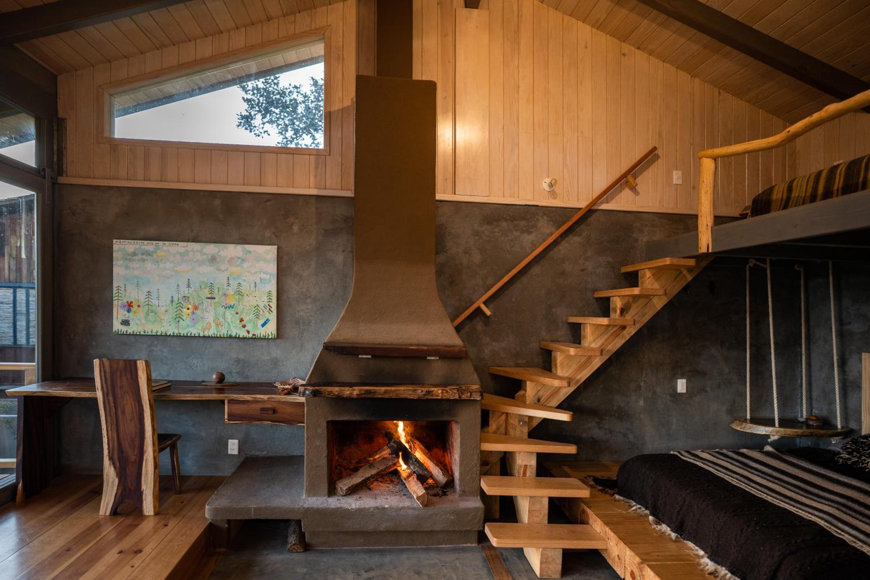 Family Room with Mountain View photo 3