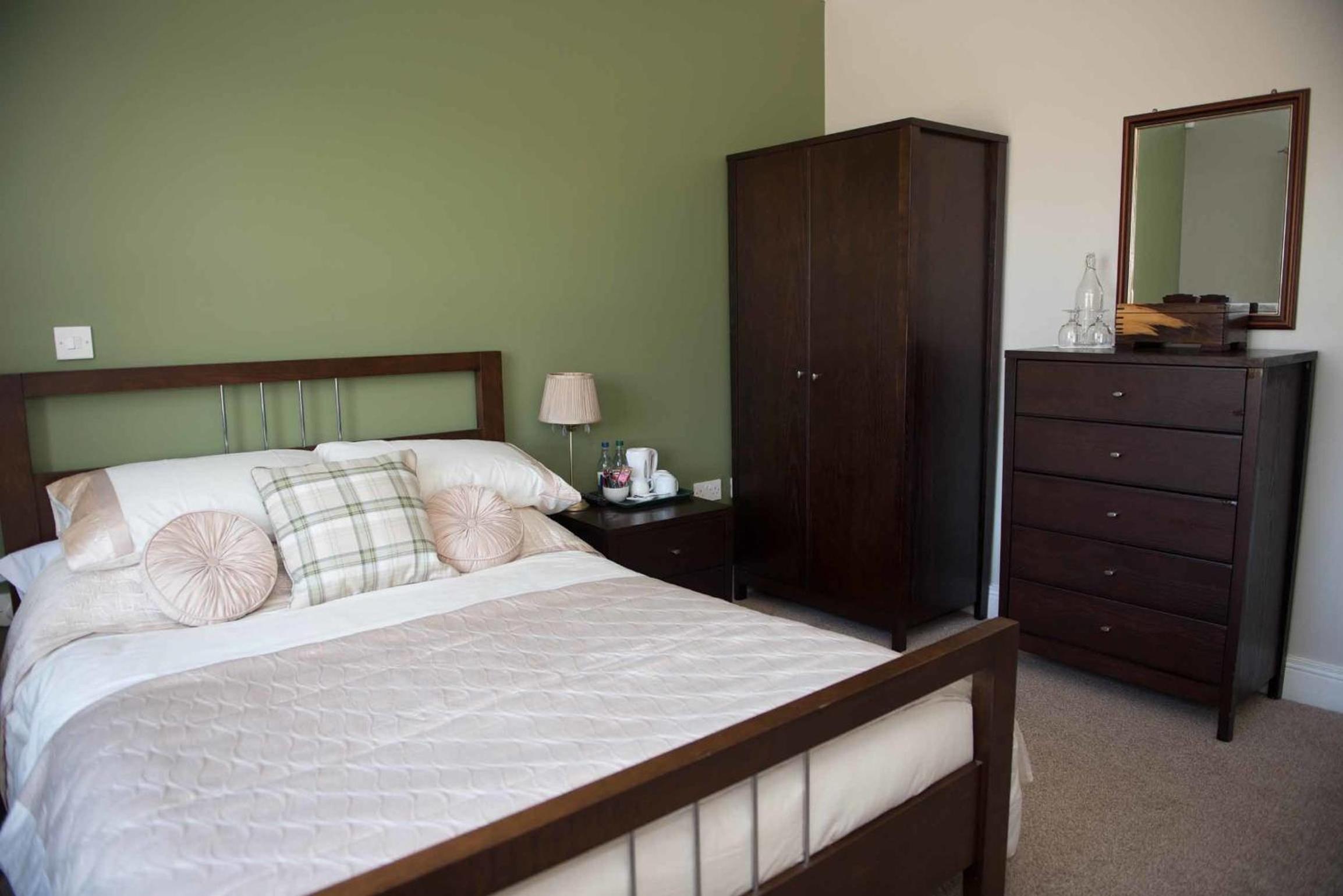 Deluxe Double Room with Shower photo 3