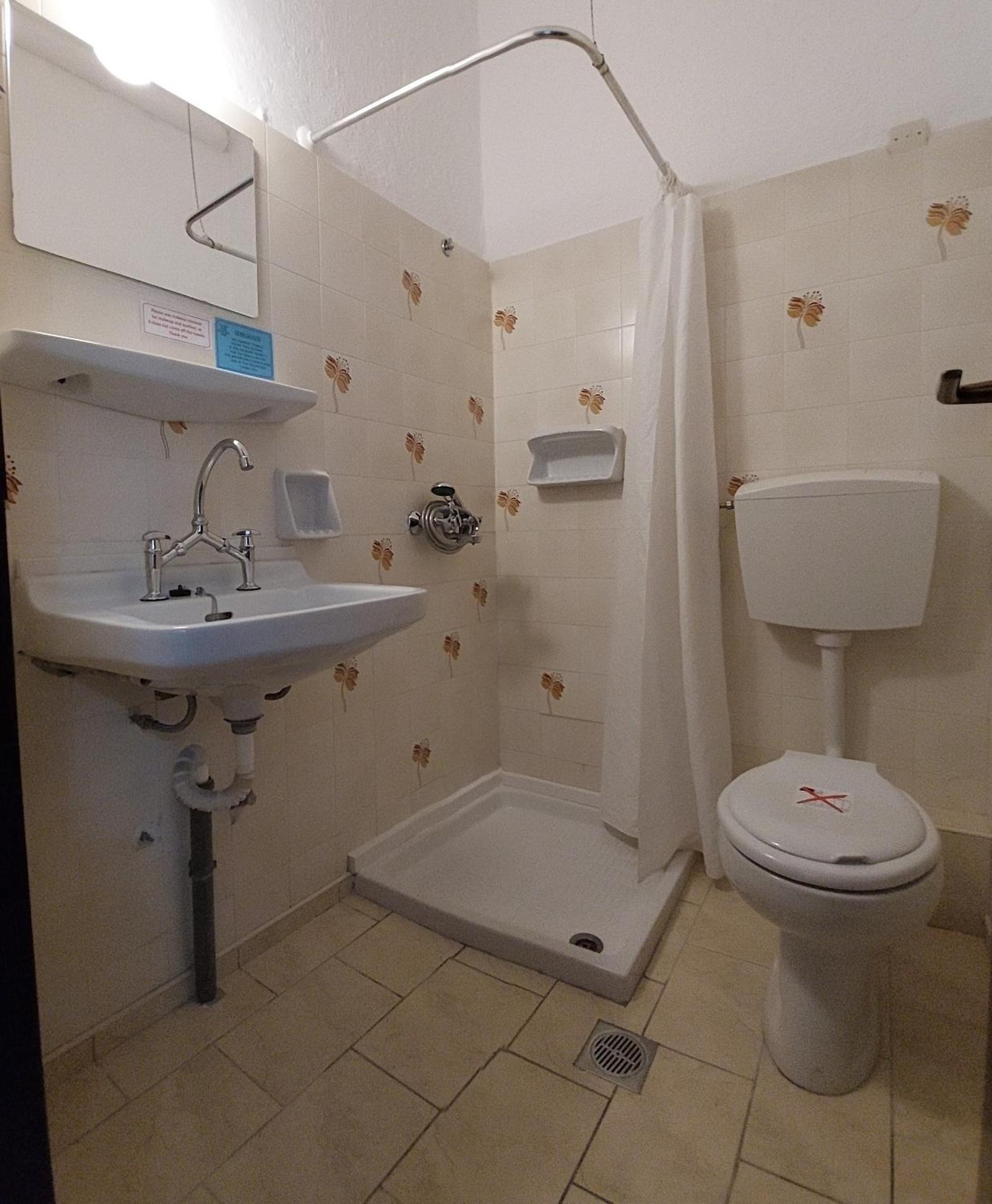 Economy Single Room photo 3