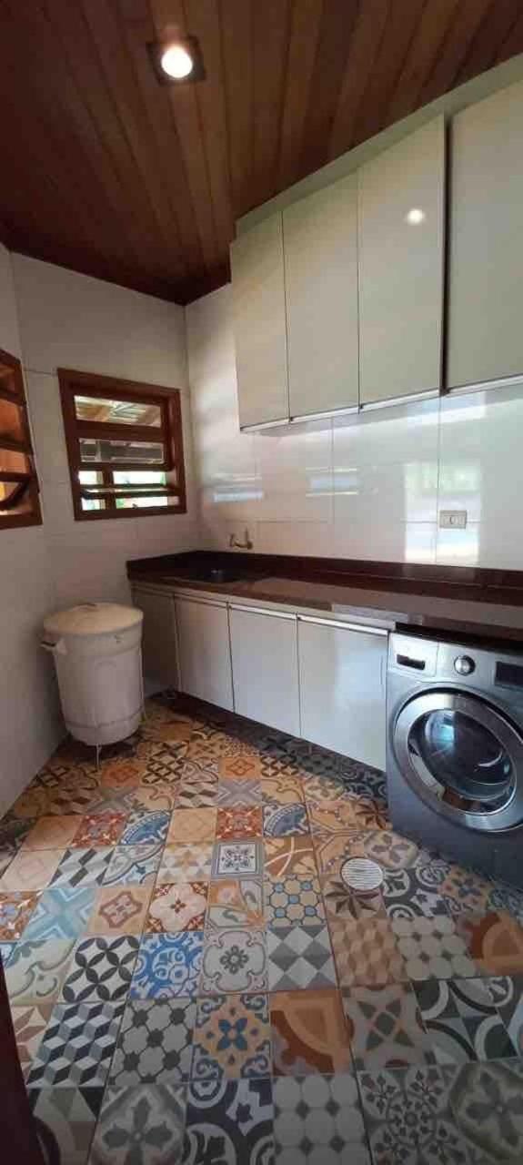 Villa with Private Pool photo 3