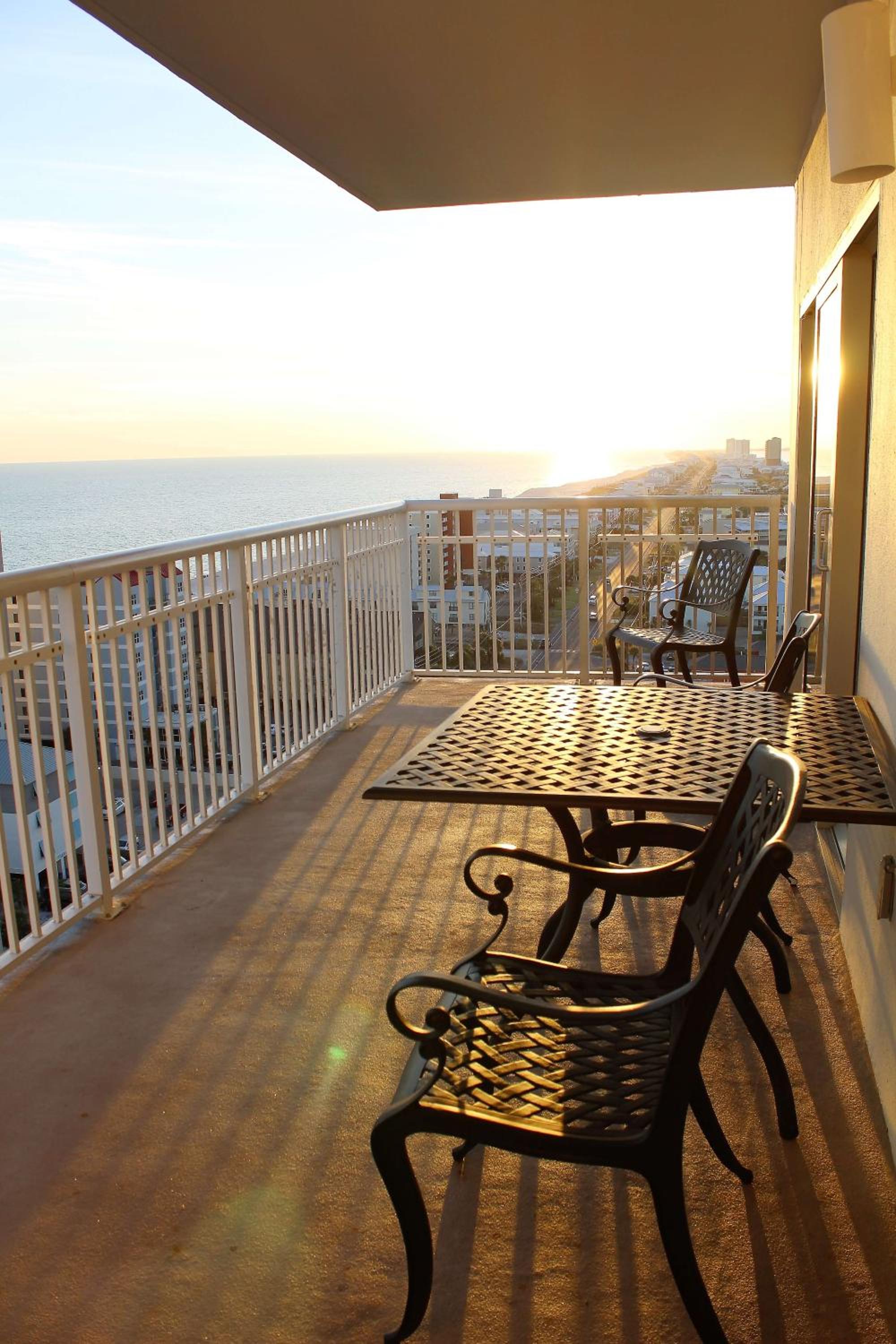 Apartment with Sea View photo 1