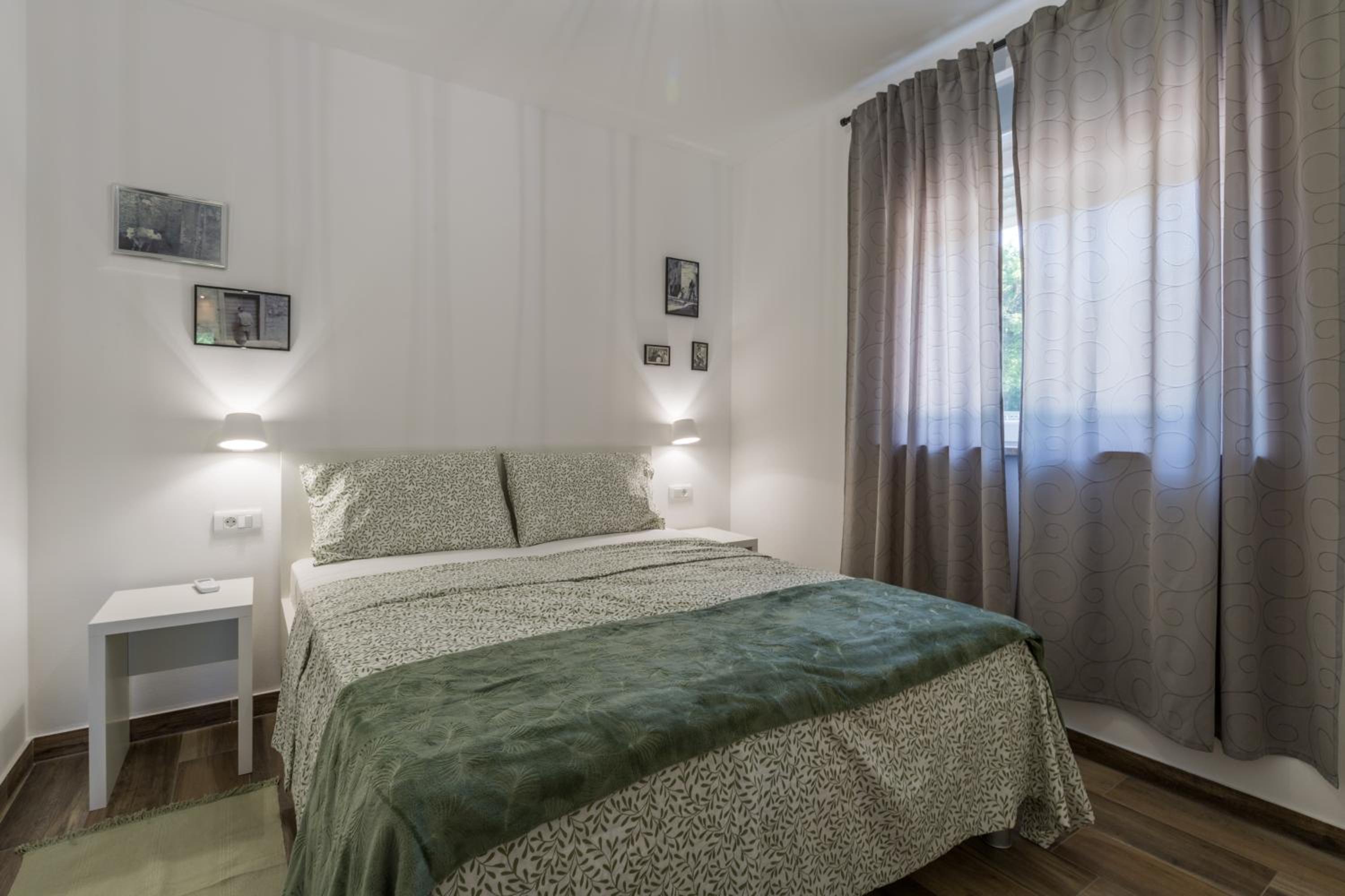 Three-Bedroom Villa photo 2