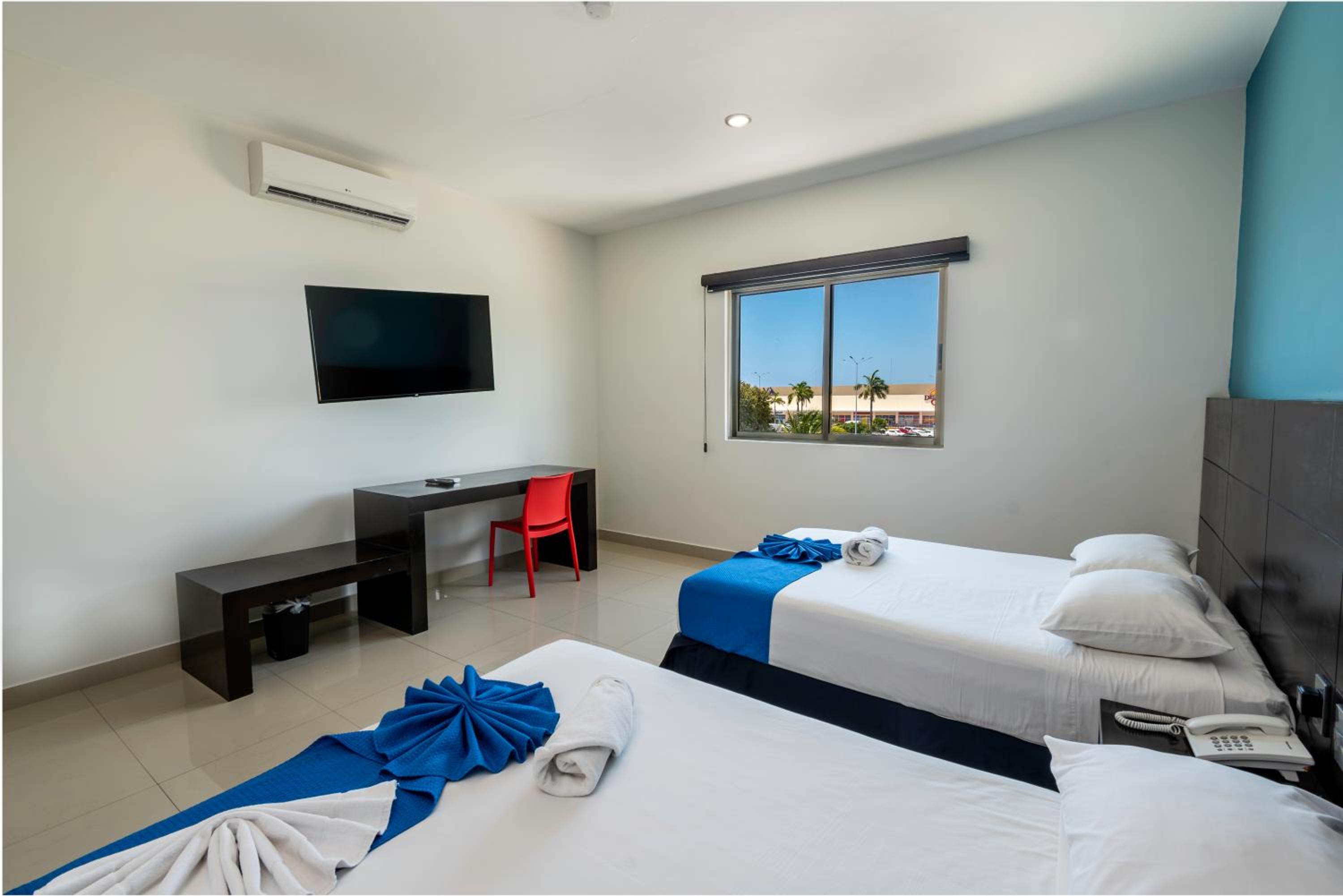 Double Room - Photo 10