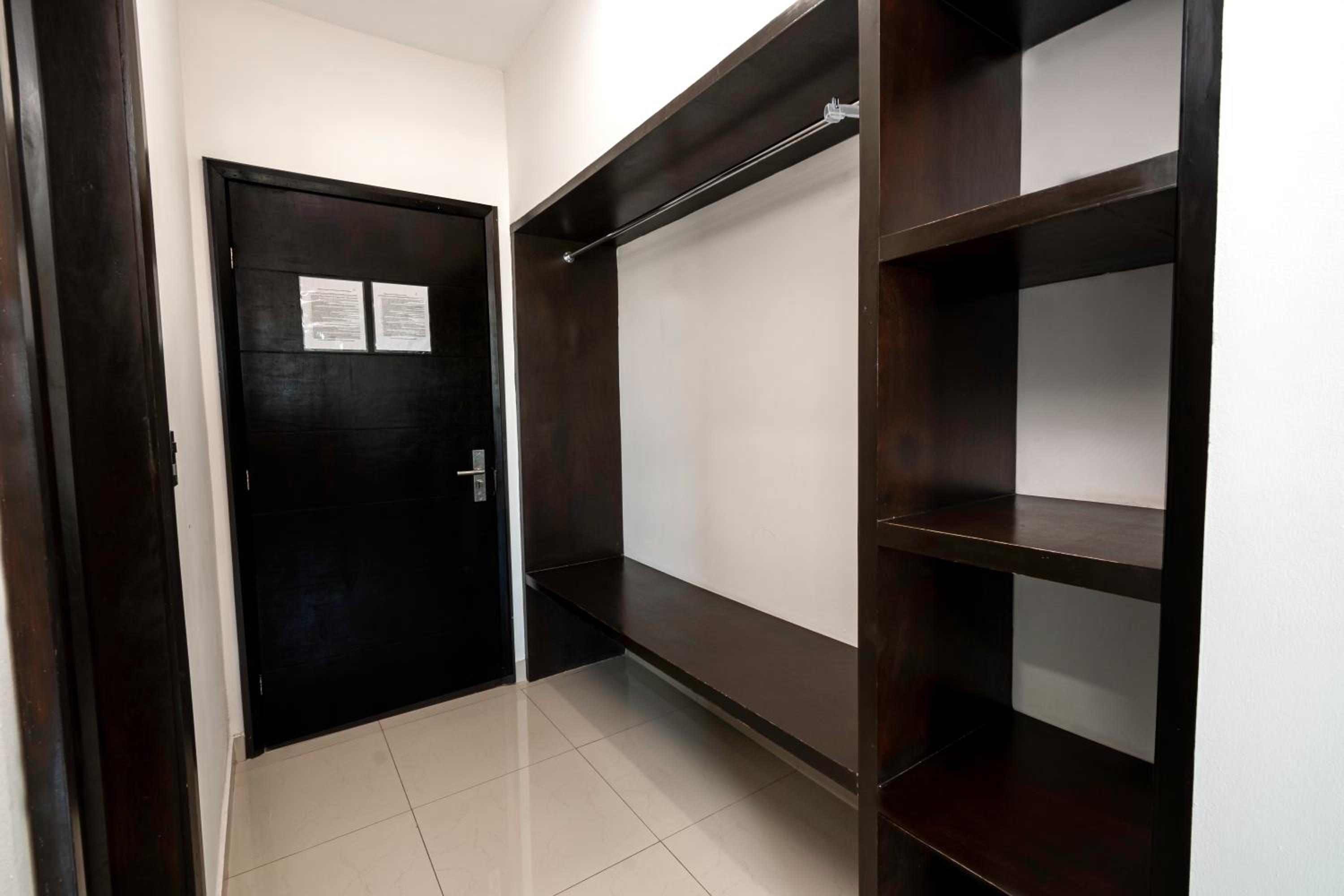 Double Room - Photo 6