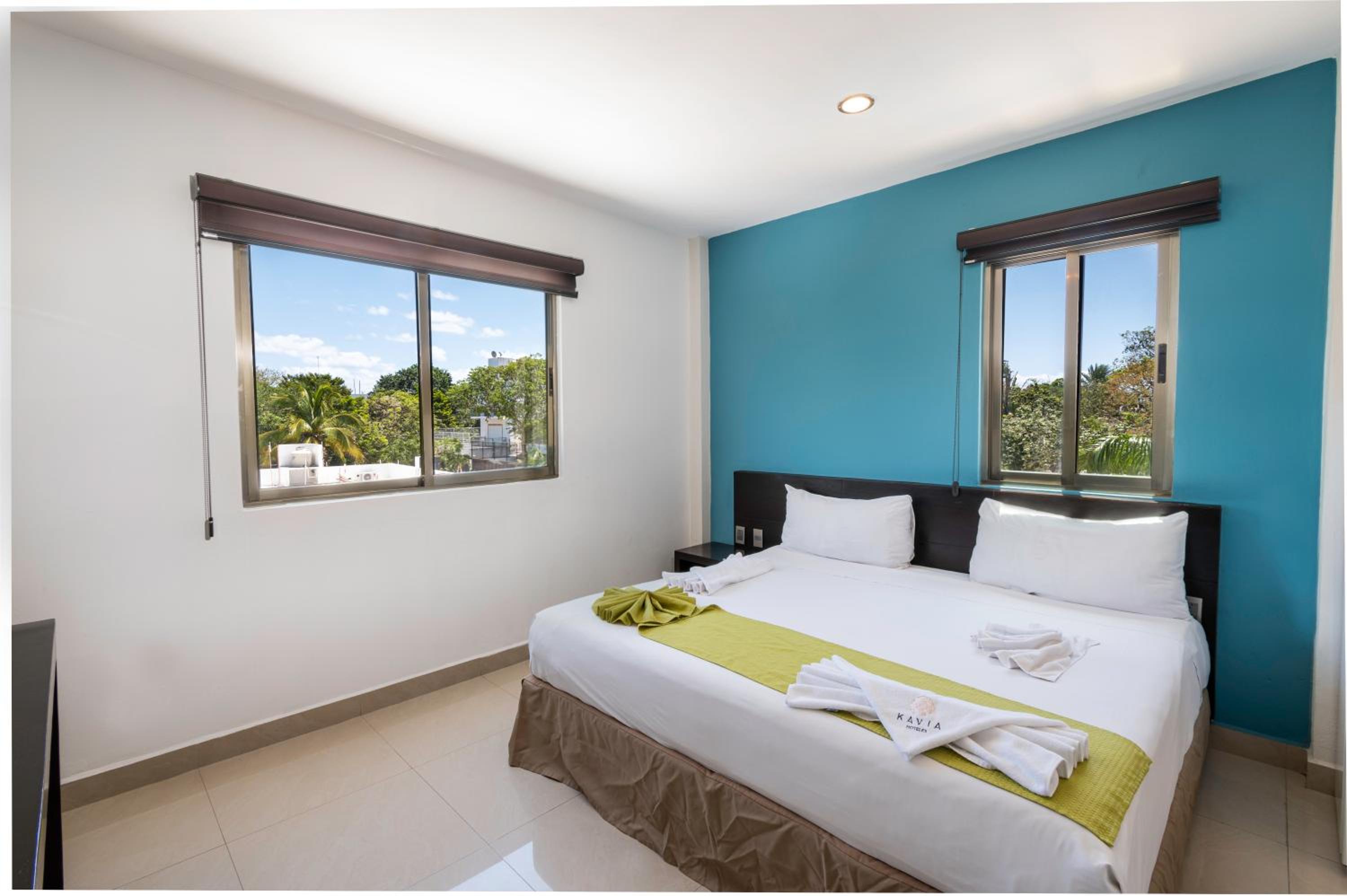 Deluxe Suite - Photo 7