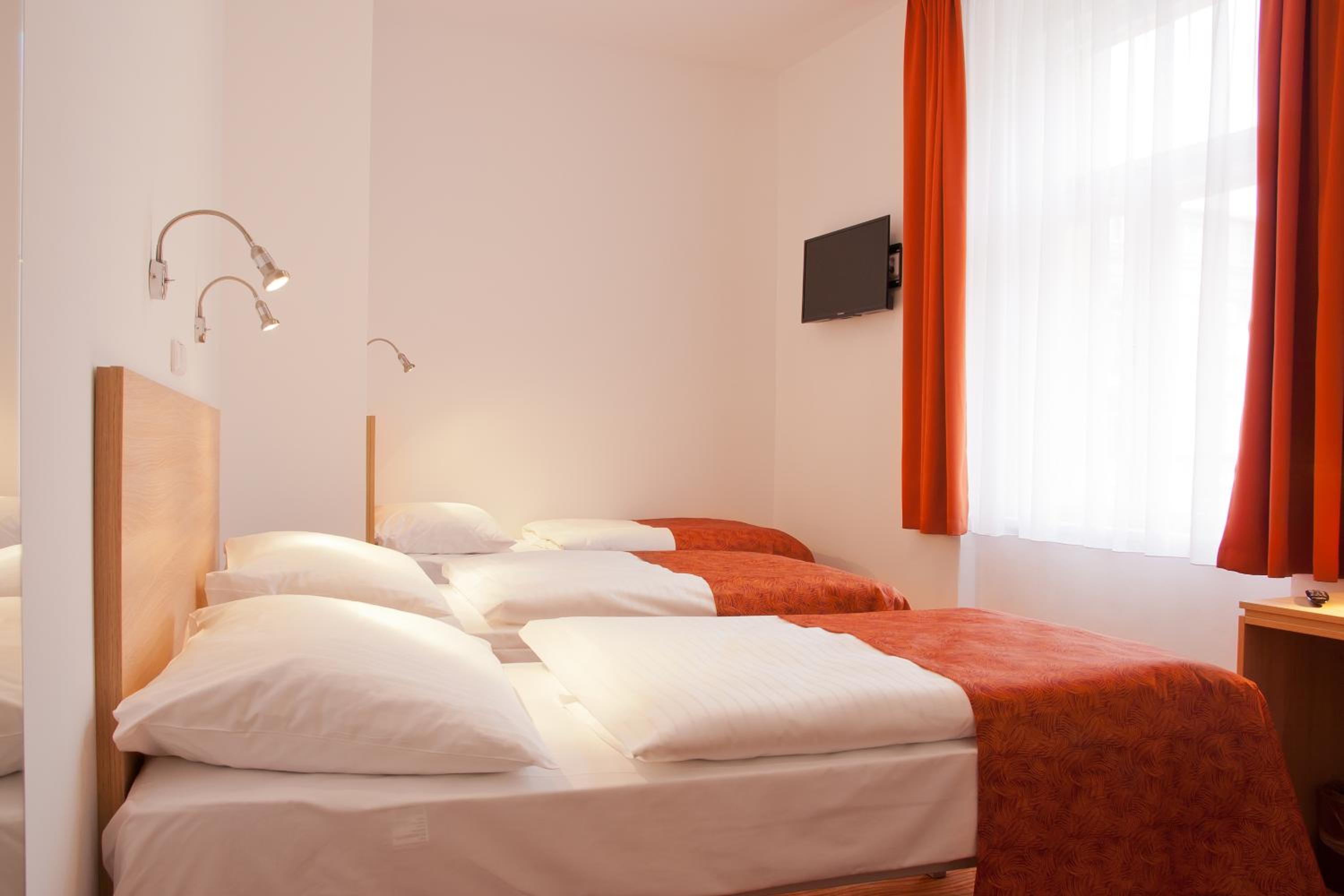 Standard Double Room with Extra Bed