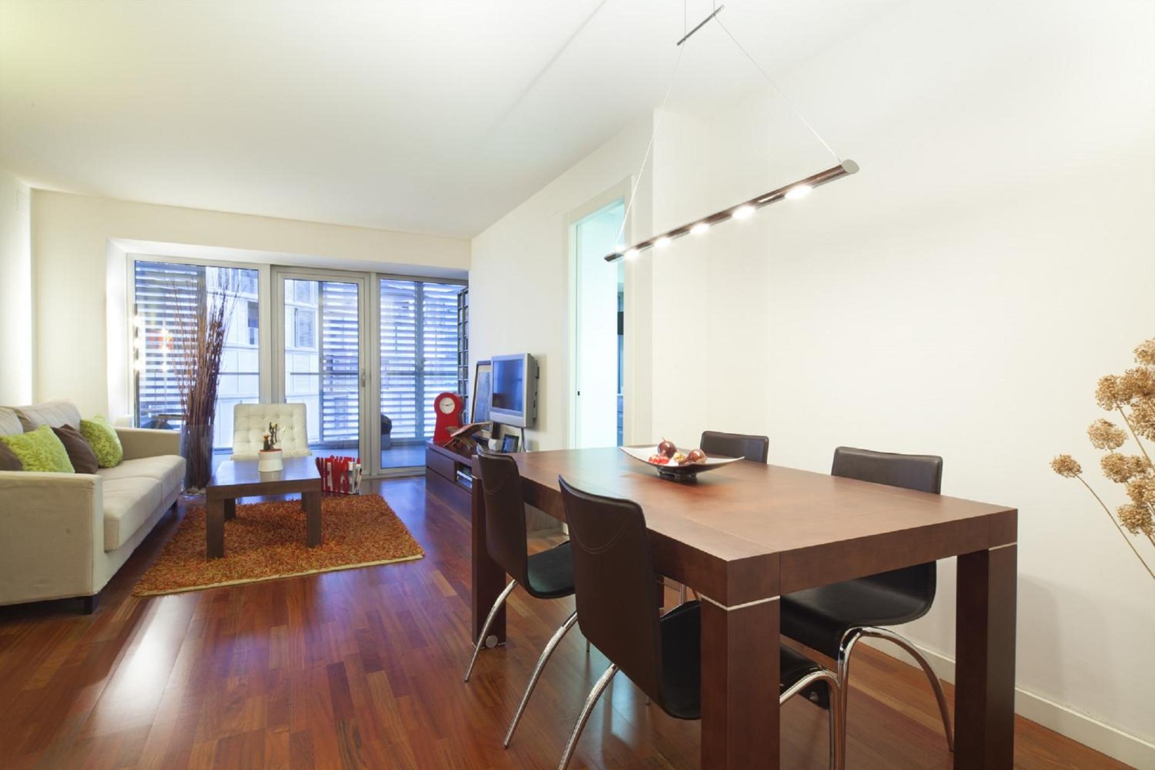 Two-Bedroom Apartment (3-4 Adults) photo 2