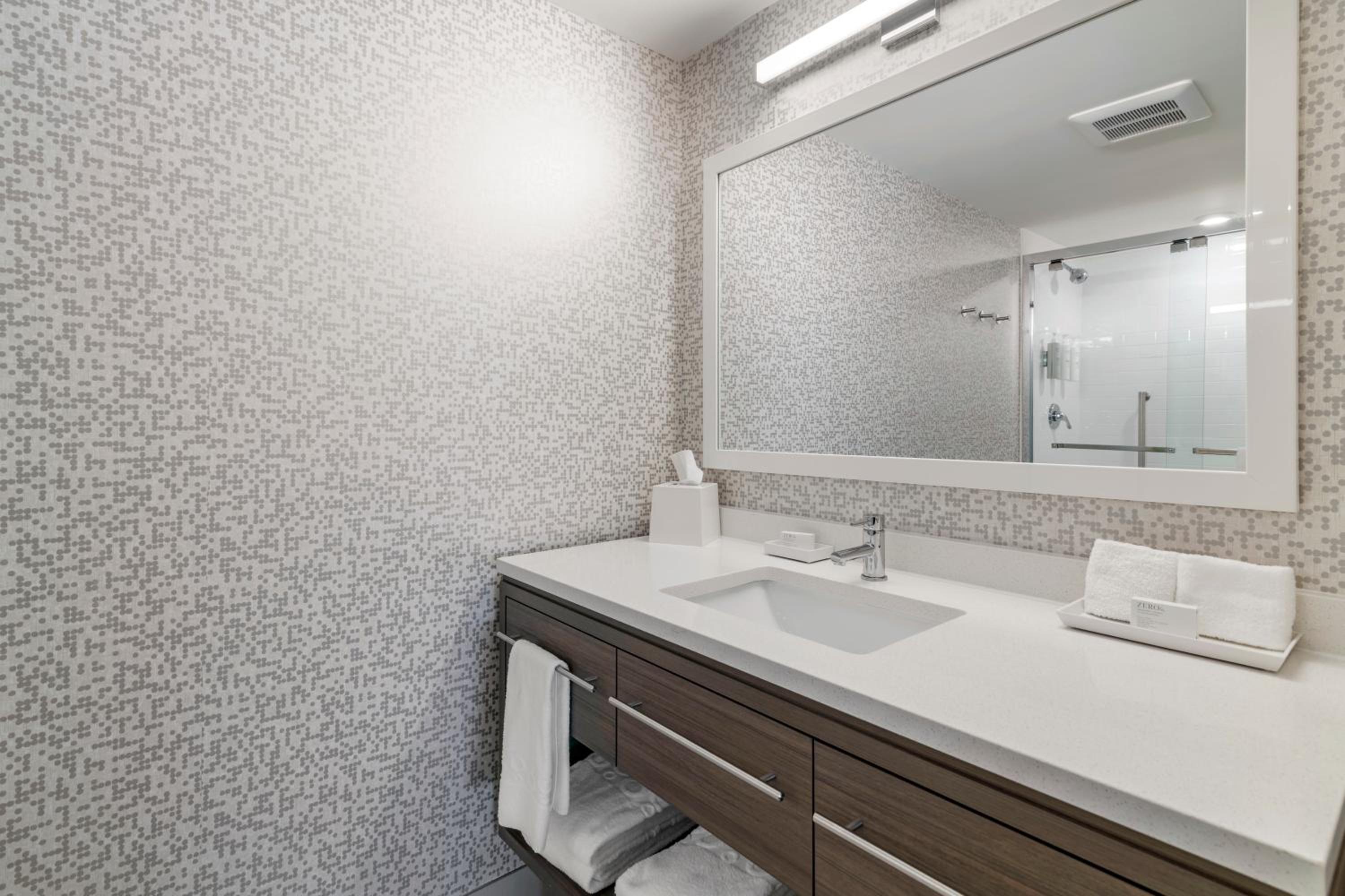 King Studio Suite - Photo 2