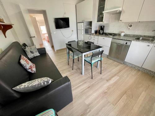 Three-Bedroom Apartment (6 - 7 Persons) photo 1