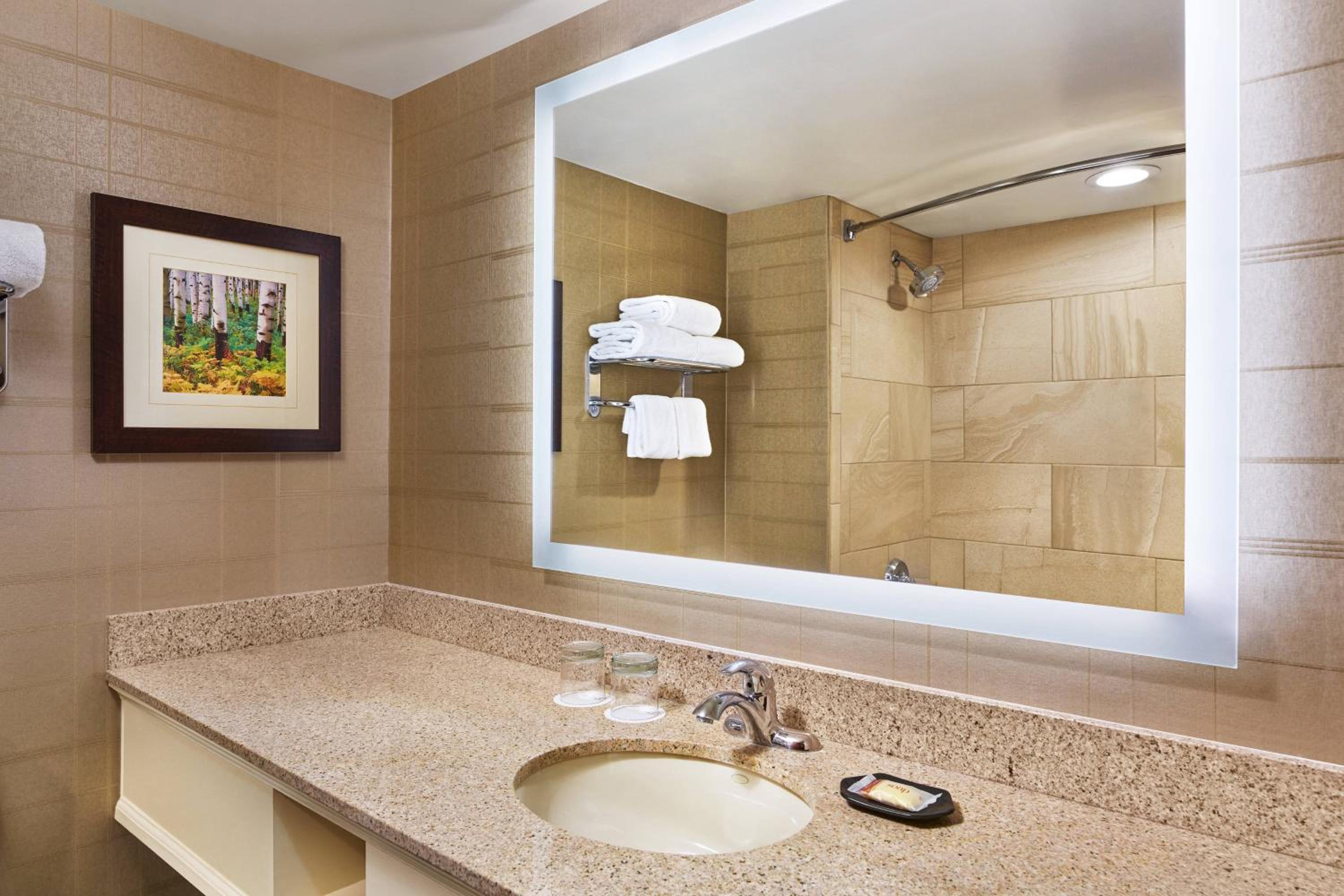 Standard King Room - Photo 2