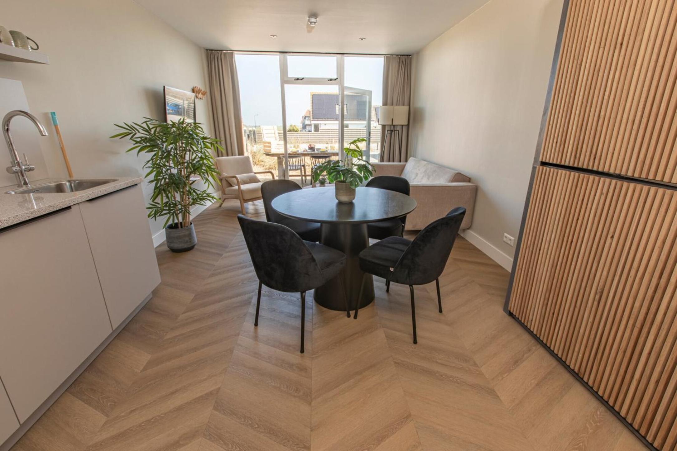 Family Room with Terrace - Photo 1