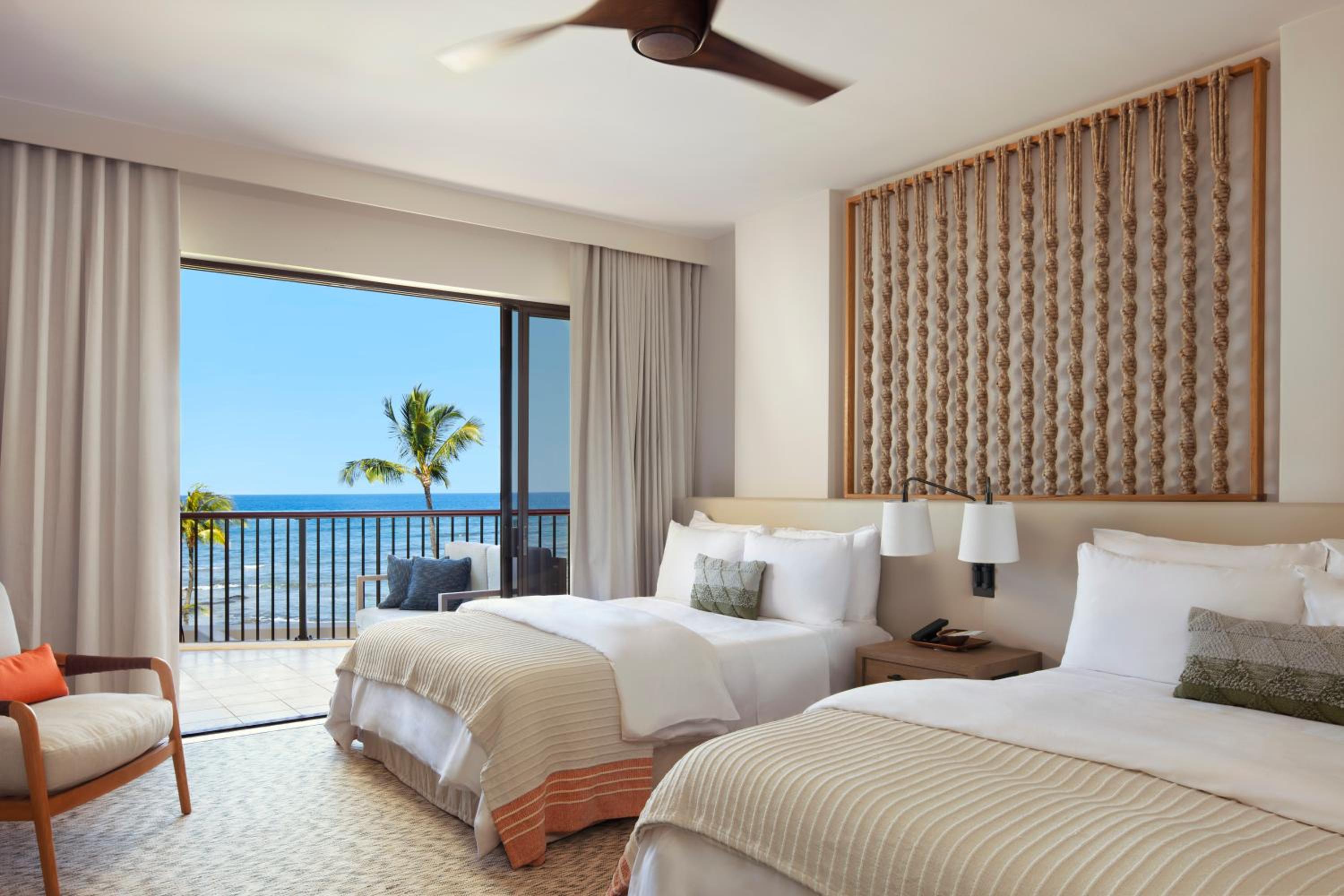 Ocean Front Two Queen Mobility/Hearing Accessible
