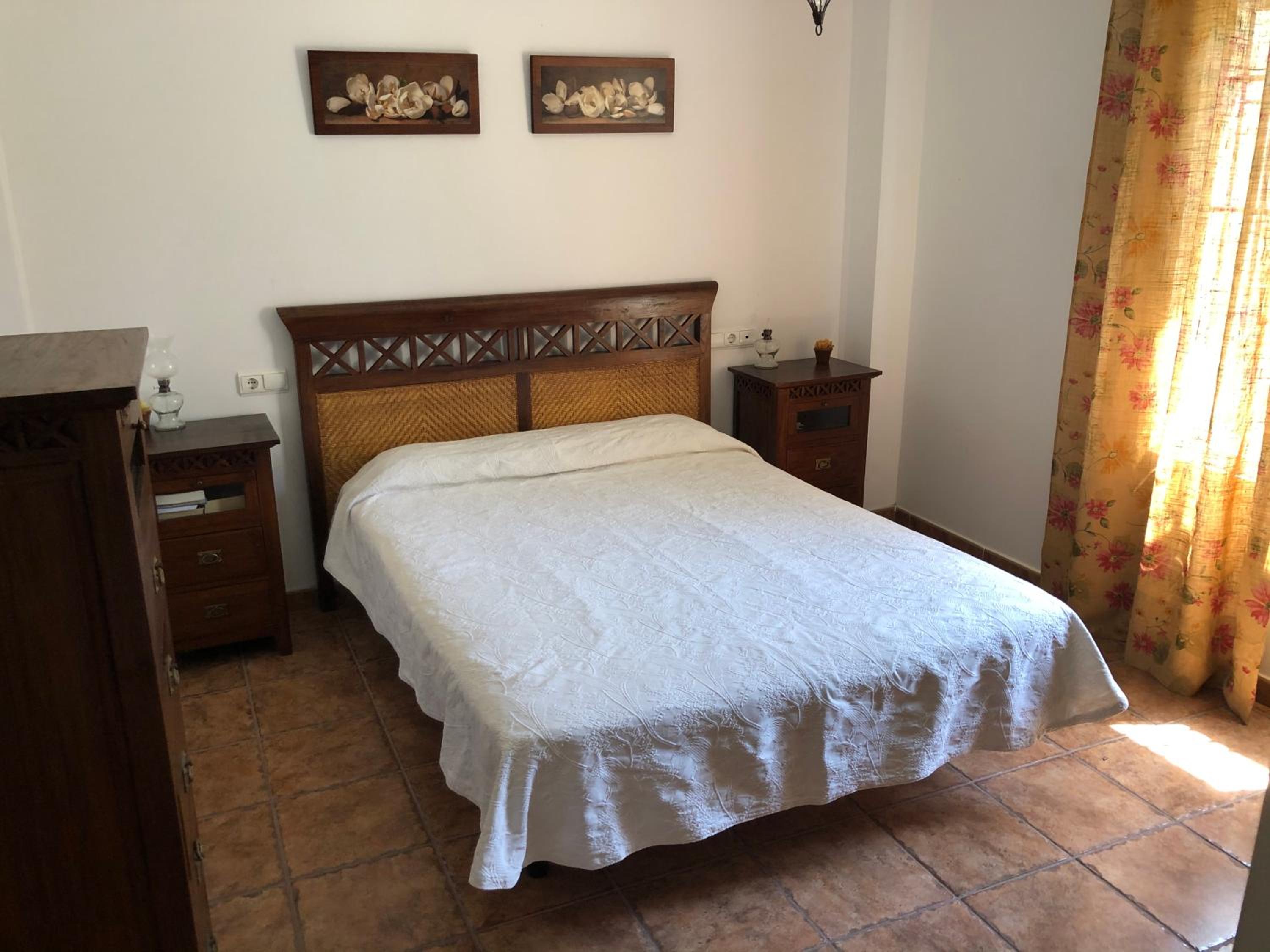 Casa de cuatro habitaciones