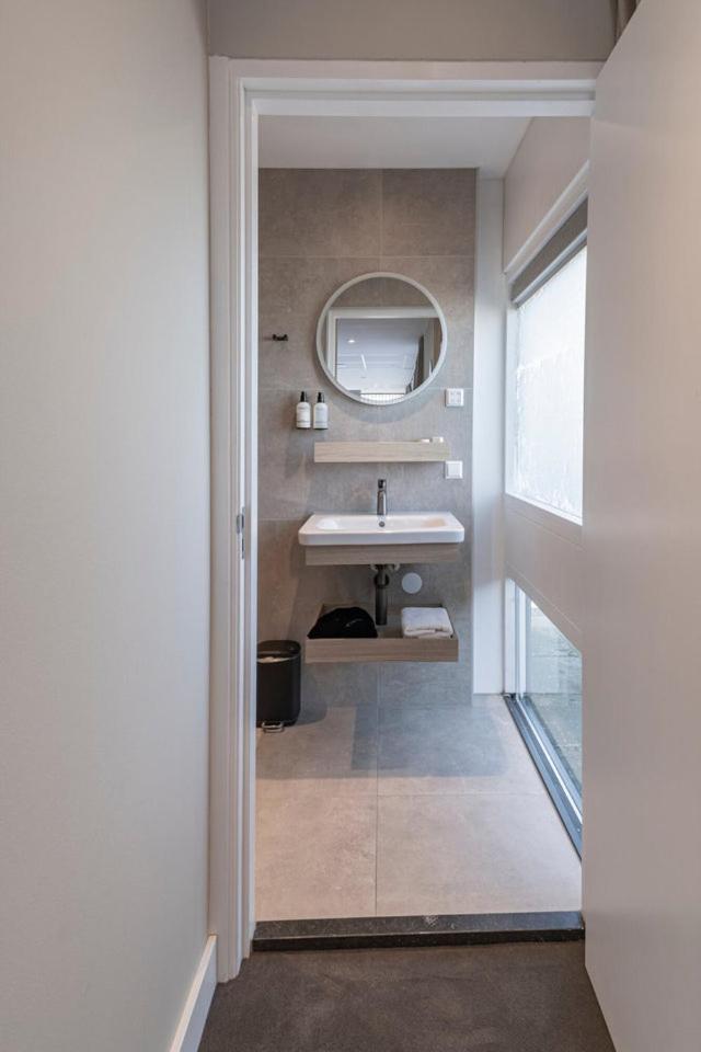 Studio with Terrace - Photo 8