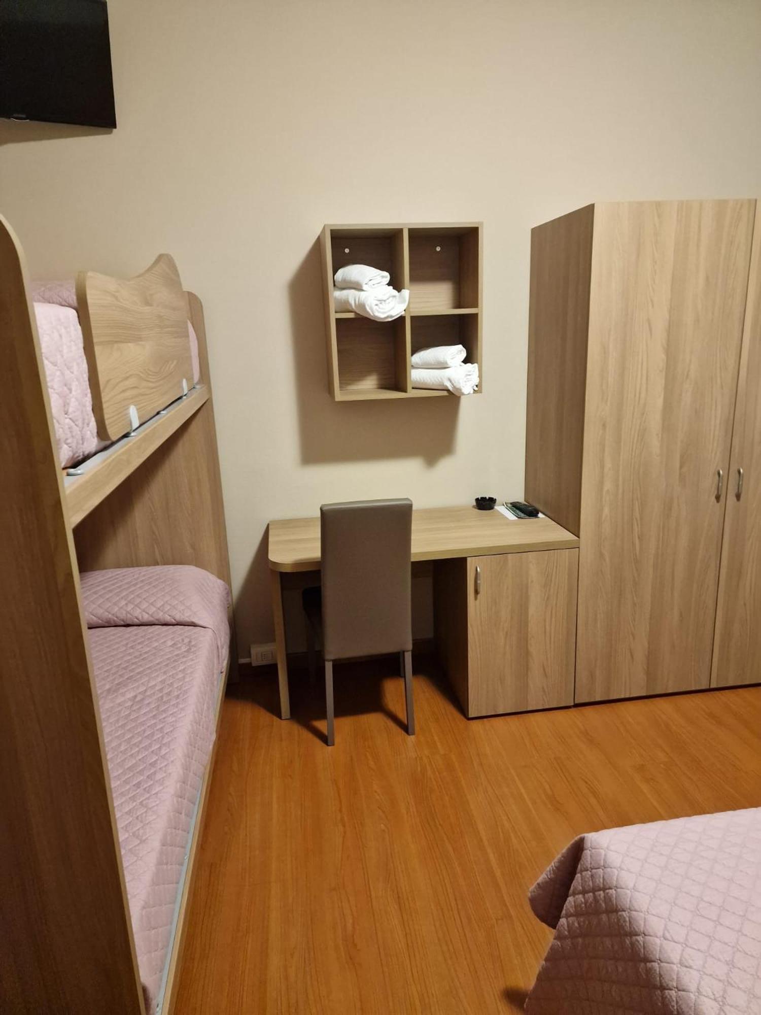 Classic Quadruple Room