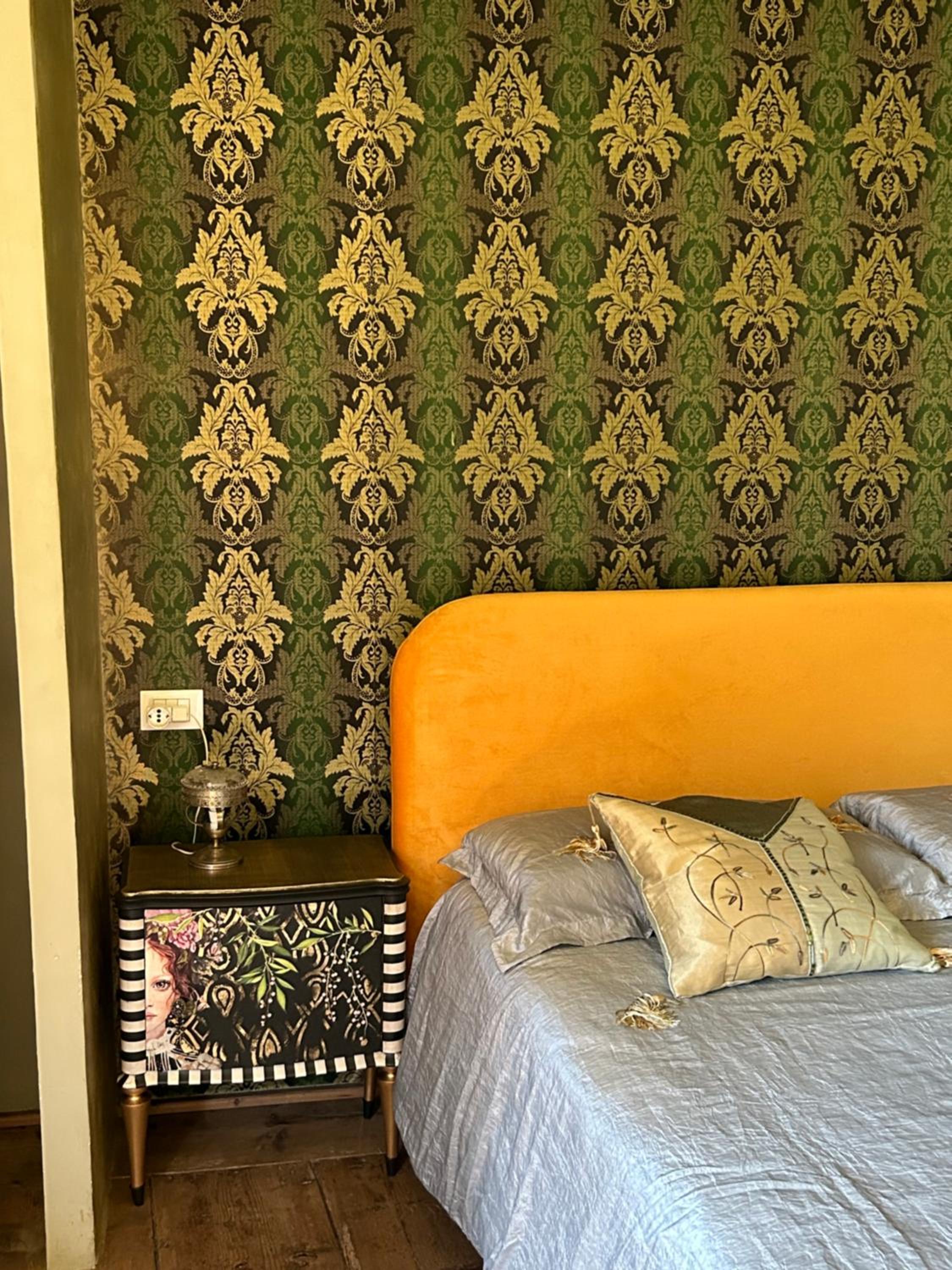 Apartment - Photo 1