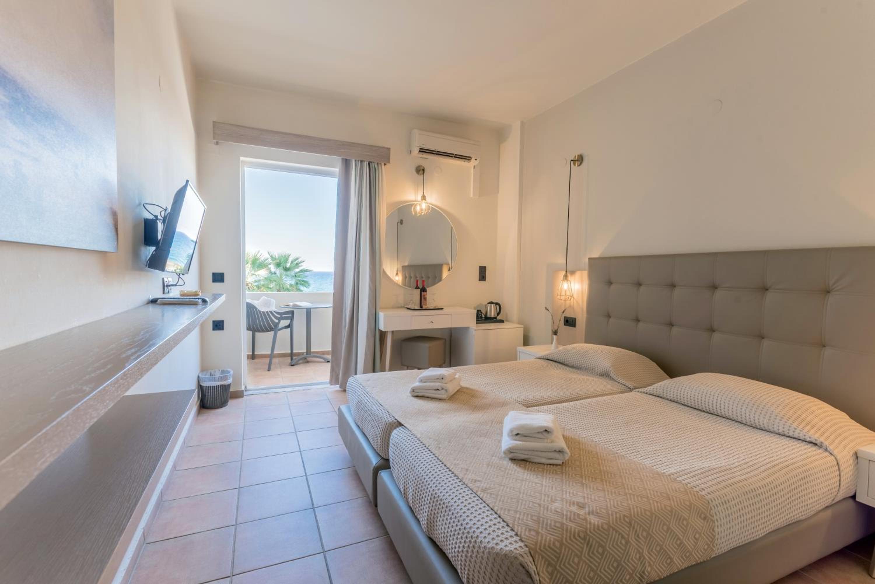  Double or Twin Room with Side Sea View