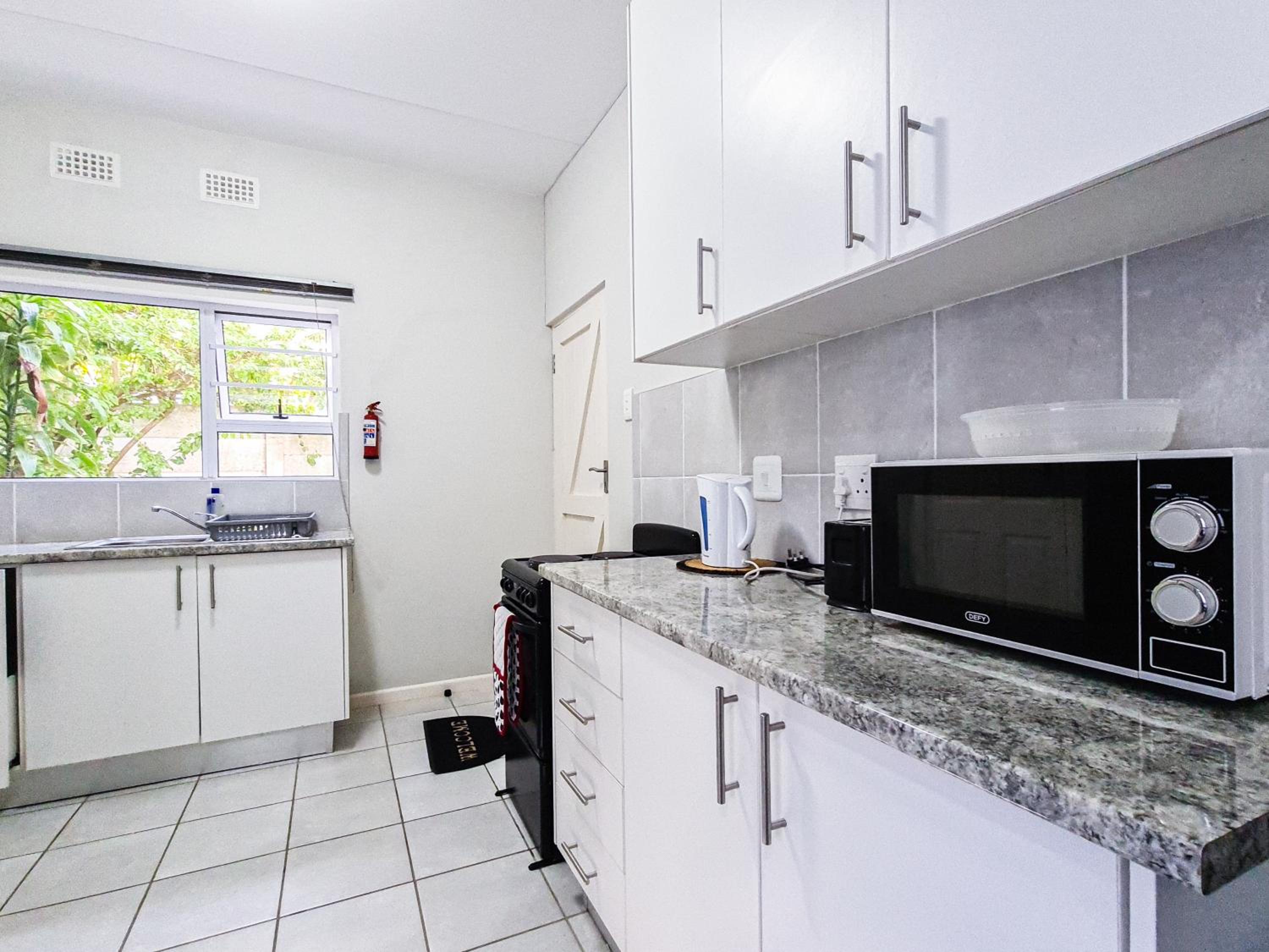Apartment - Ground Floor - Photo 4