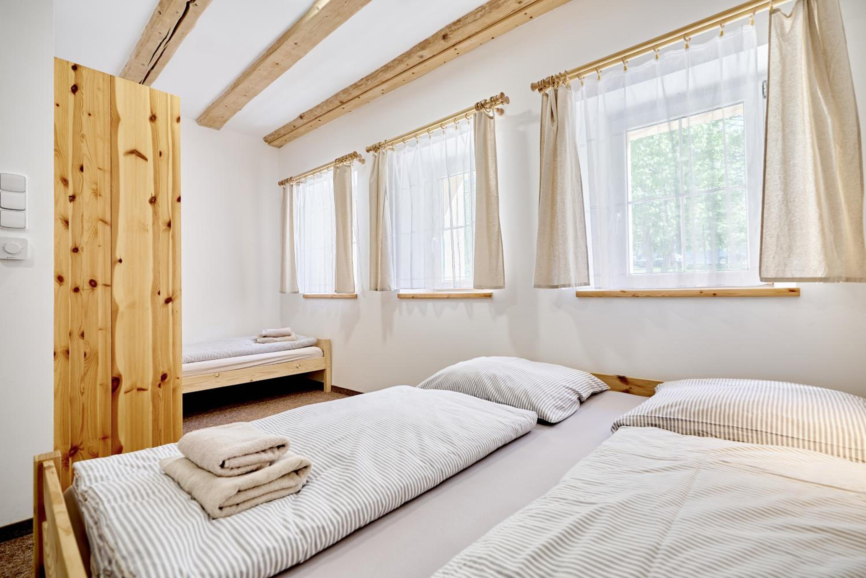 Studio Apartment photo 2