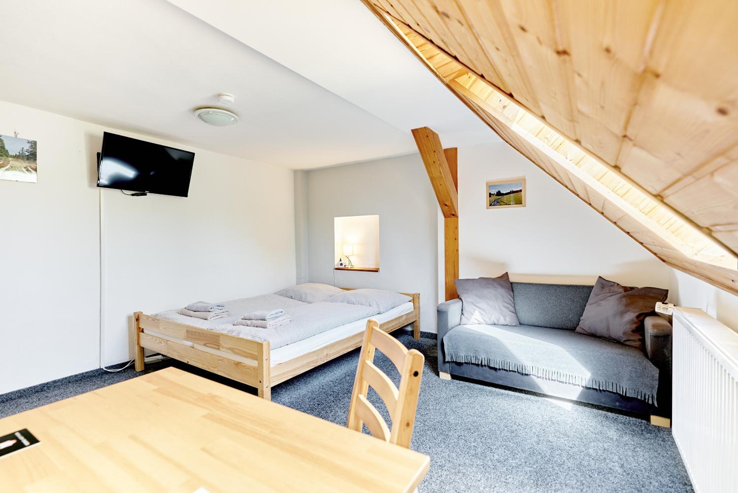 Double Room with Private Bathroom photo 1