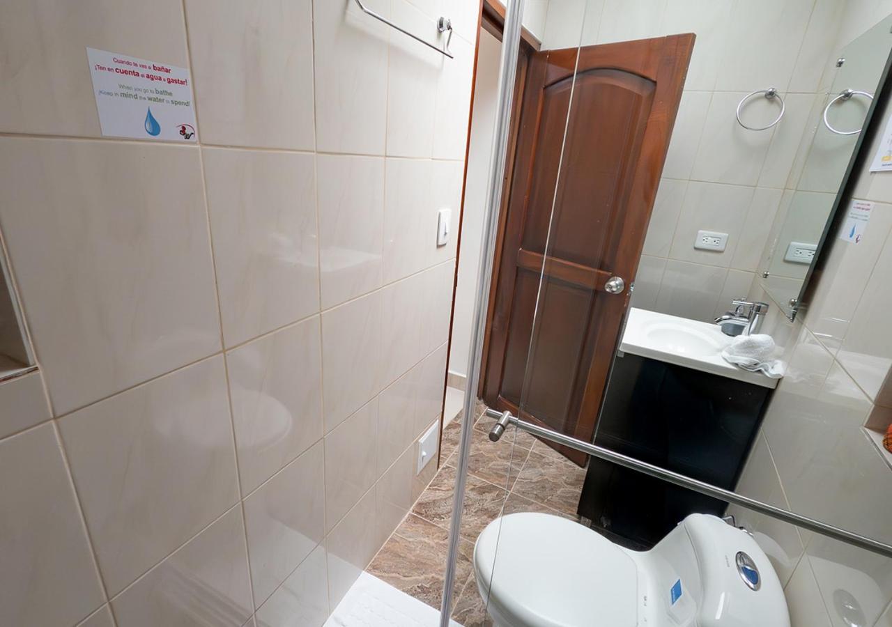 Double Room with Private Bathroom photo 3