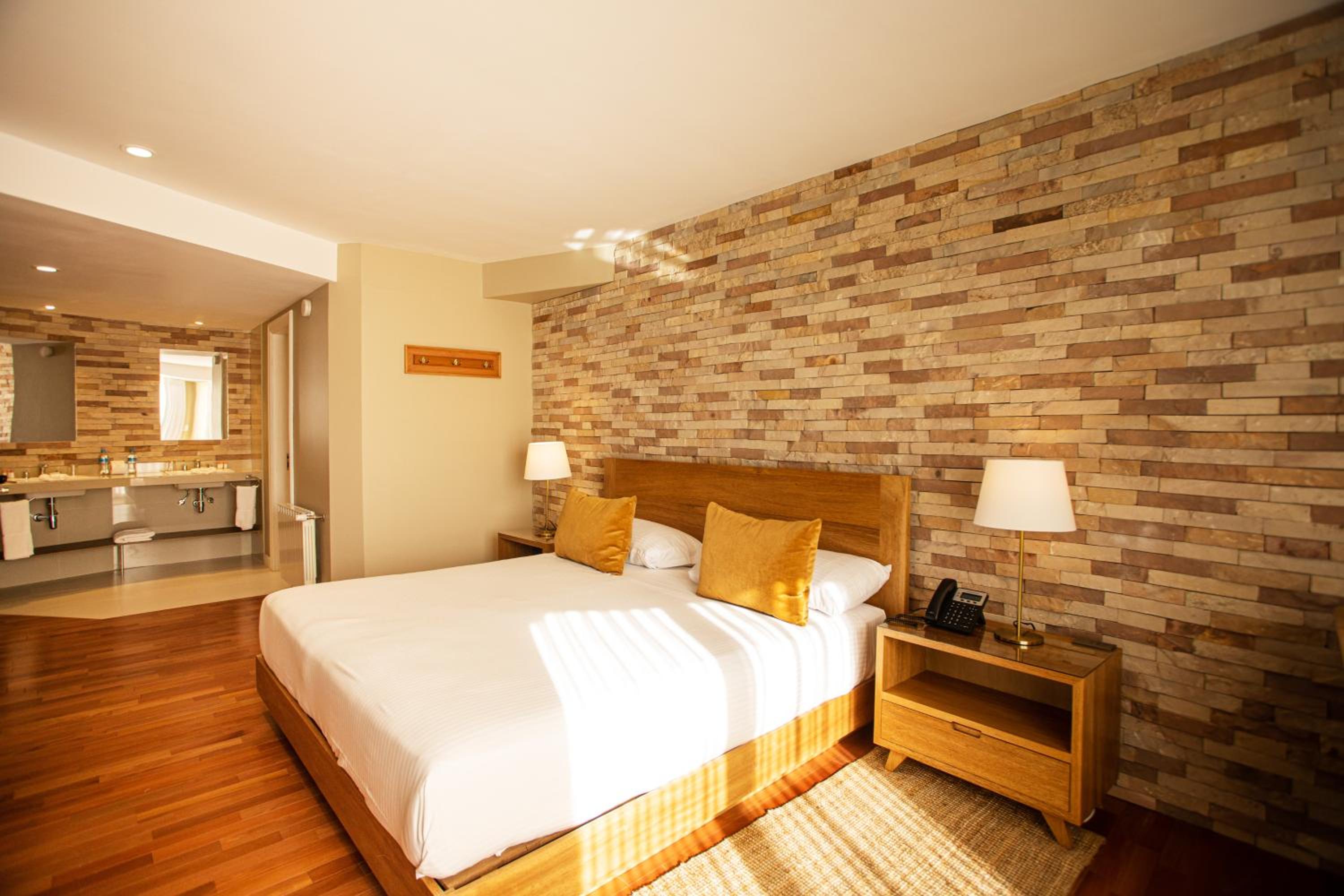 Junior Suite with Garden View photo 1